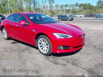 2016 Tesla MODEL S 60/70/75/85, красный — VIN 5YJSA1E10GF162011, IAAI