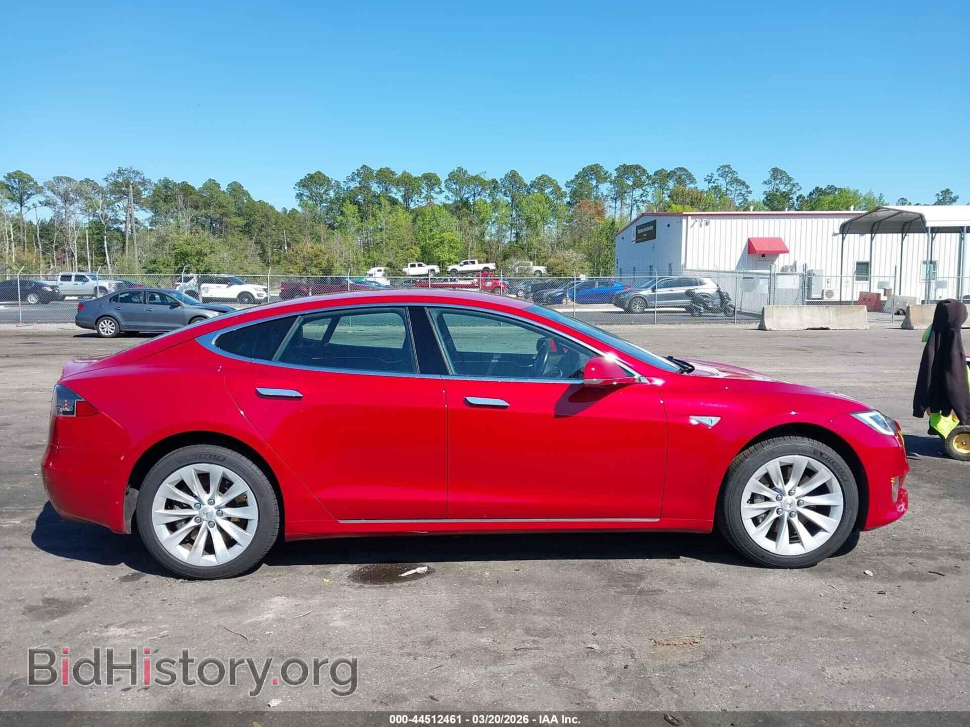 2016 TESLA MODEL S - VIN: 5YJSA1E10GF162011 - Photo 13