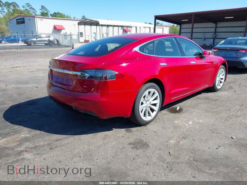 2016 Tesla MODEL S (VIN 5YJSA1E10GF162011) — фото 4 из 16