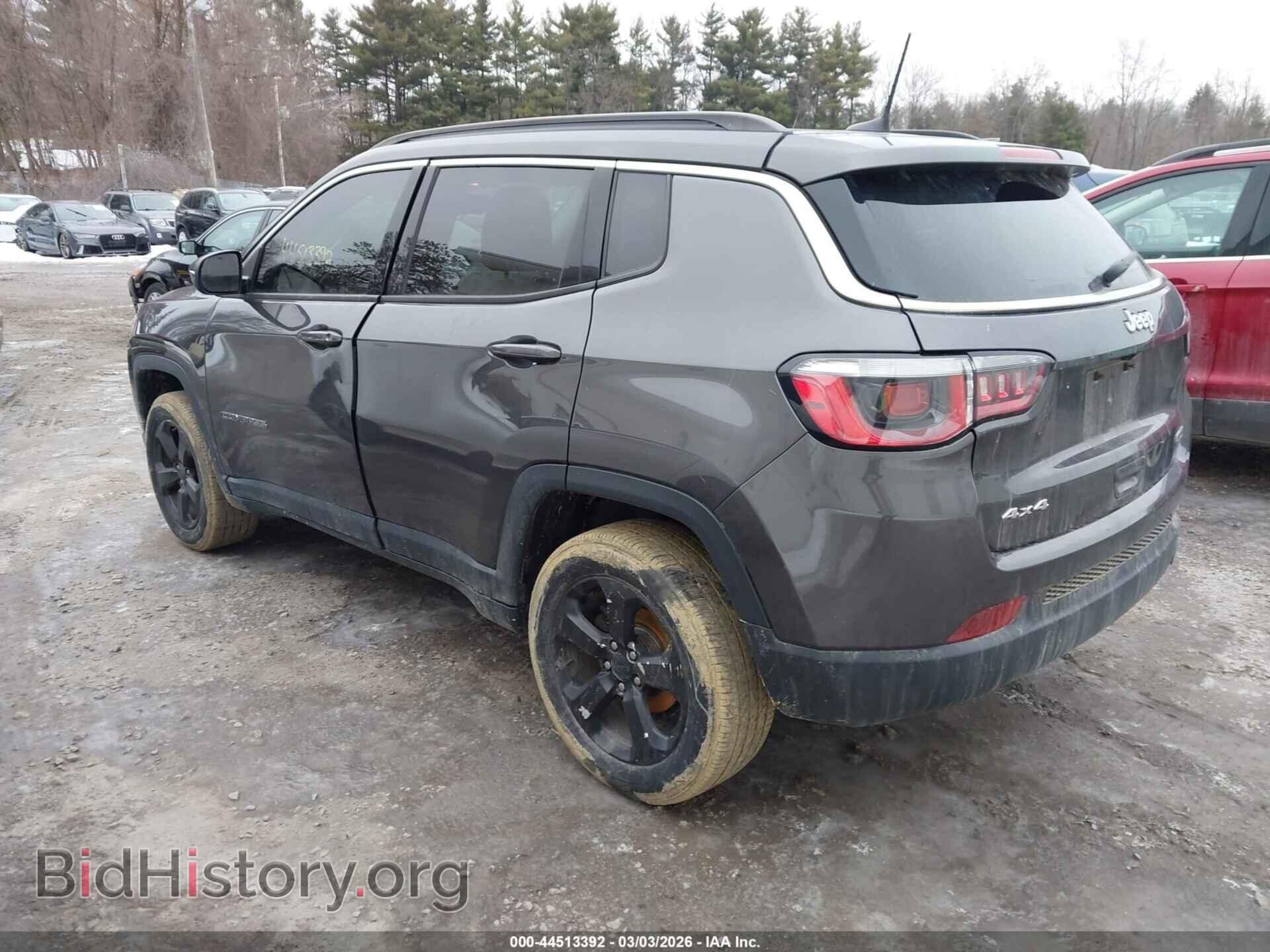 2019 JEEP COMPASS - VIN: 3C4NJDBB4KT594008 - Фото 3