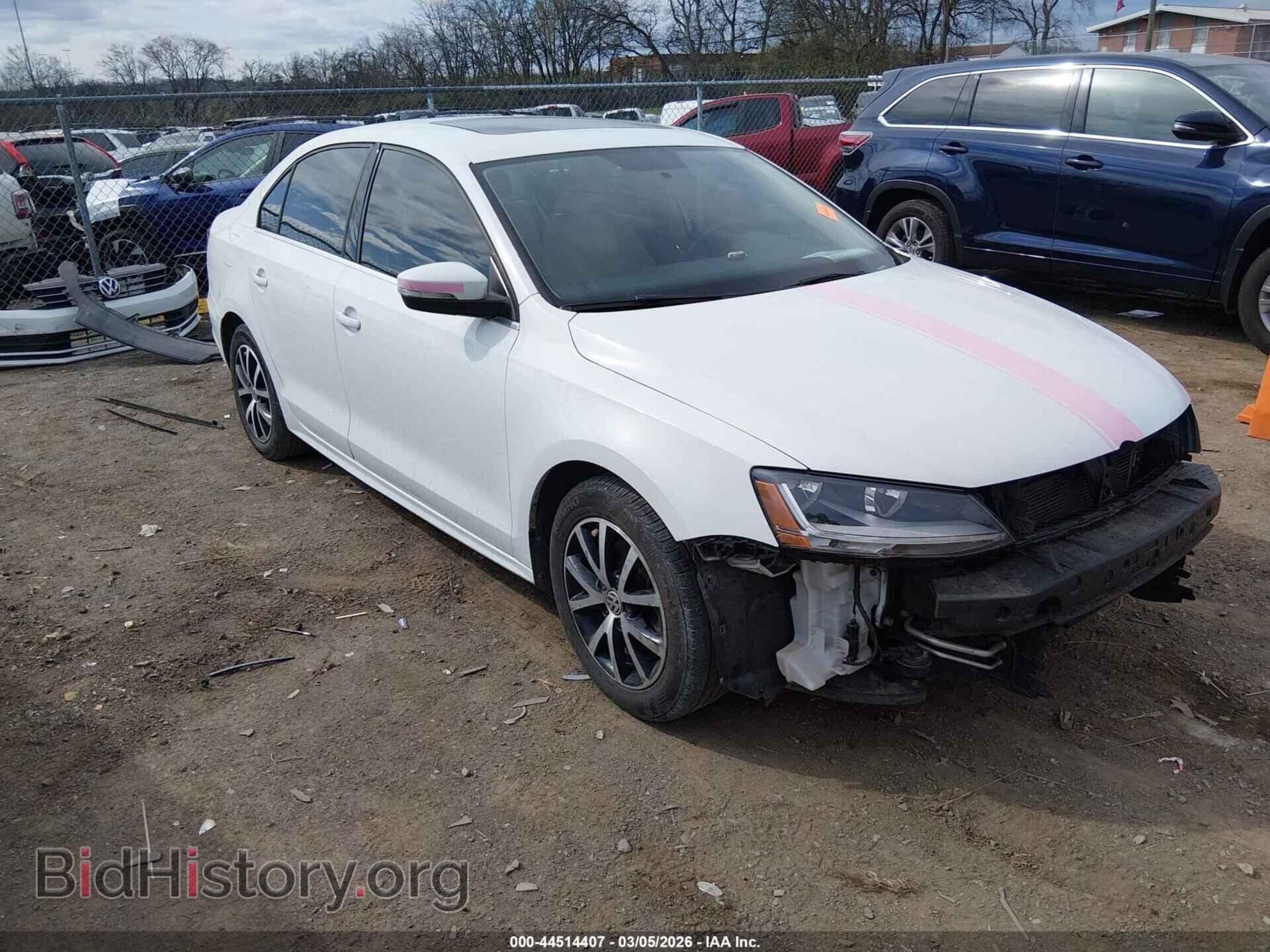 Фотография 3VWDB7AJ9HM337624 - VOLKSWAGEN JETTA 2017