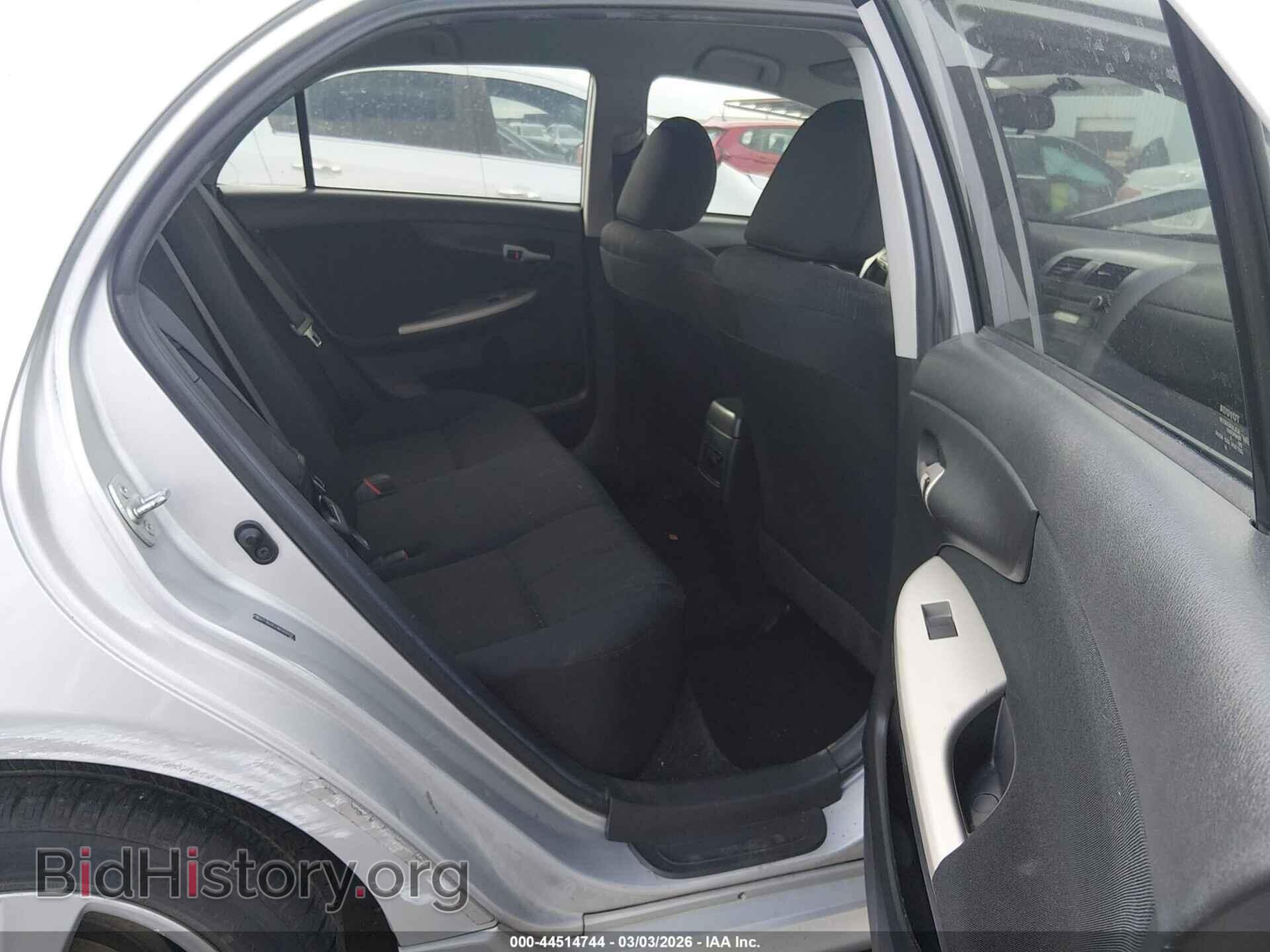 2011 TOYOTA COROLLA - VIN: 2T1BU4EE9BC692017 - Фото 8