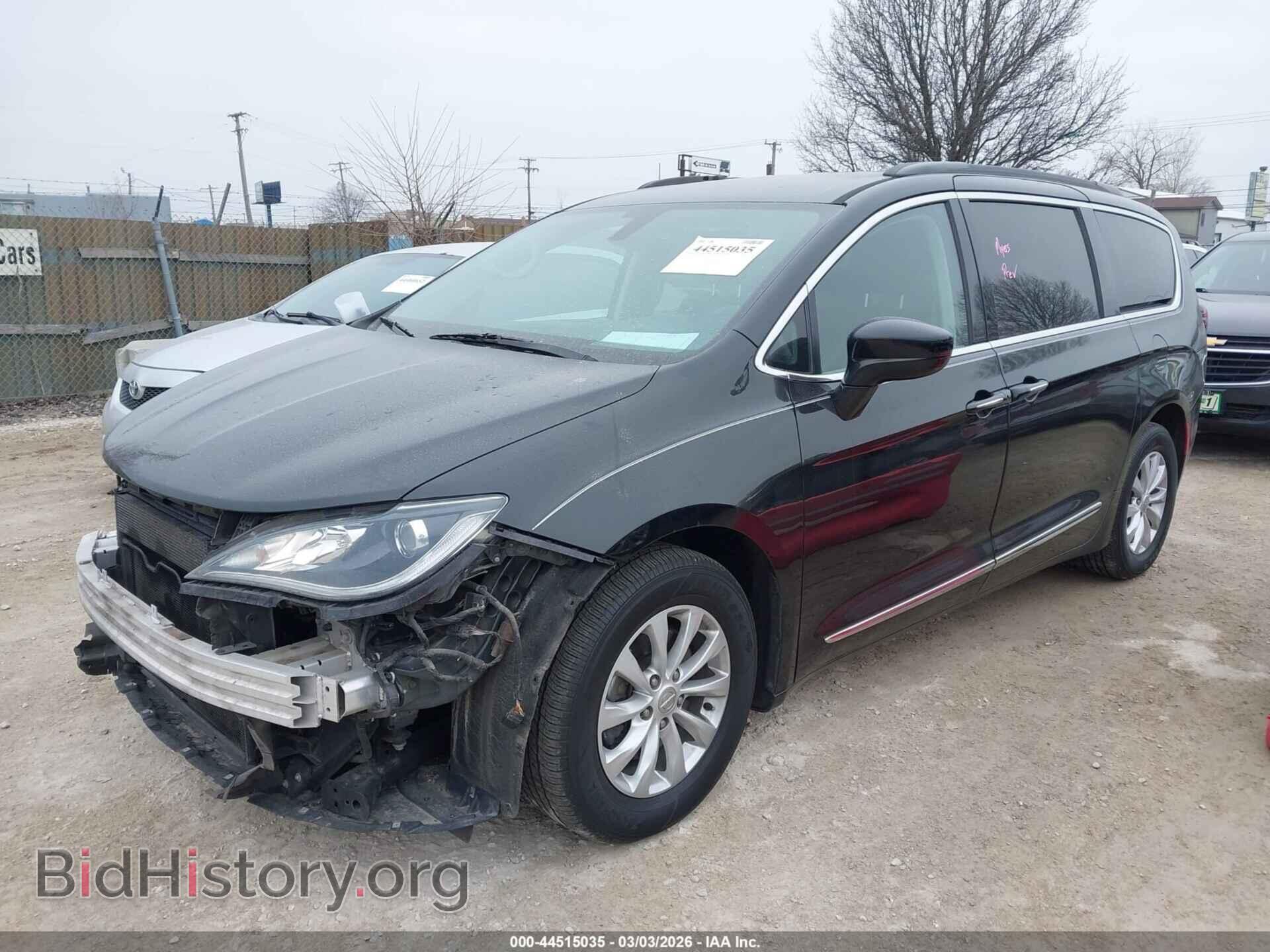 2017 CHRYSLER PACIFICA - VIN: 2C4RC1BG4HR752168 - Фото 2