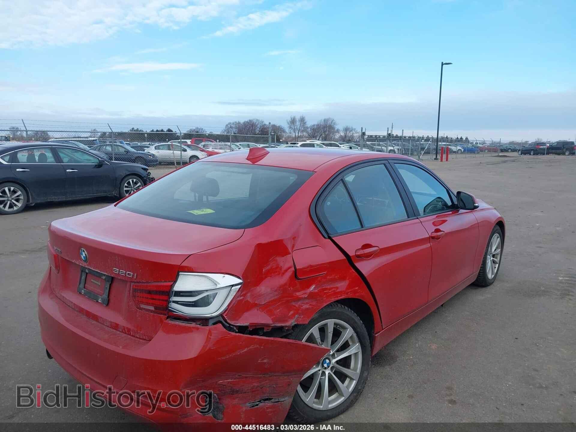 2016 BMW 320I - VIN: WBA8E5G53GNU20252 - Фото 4