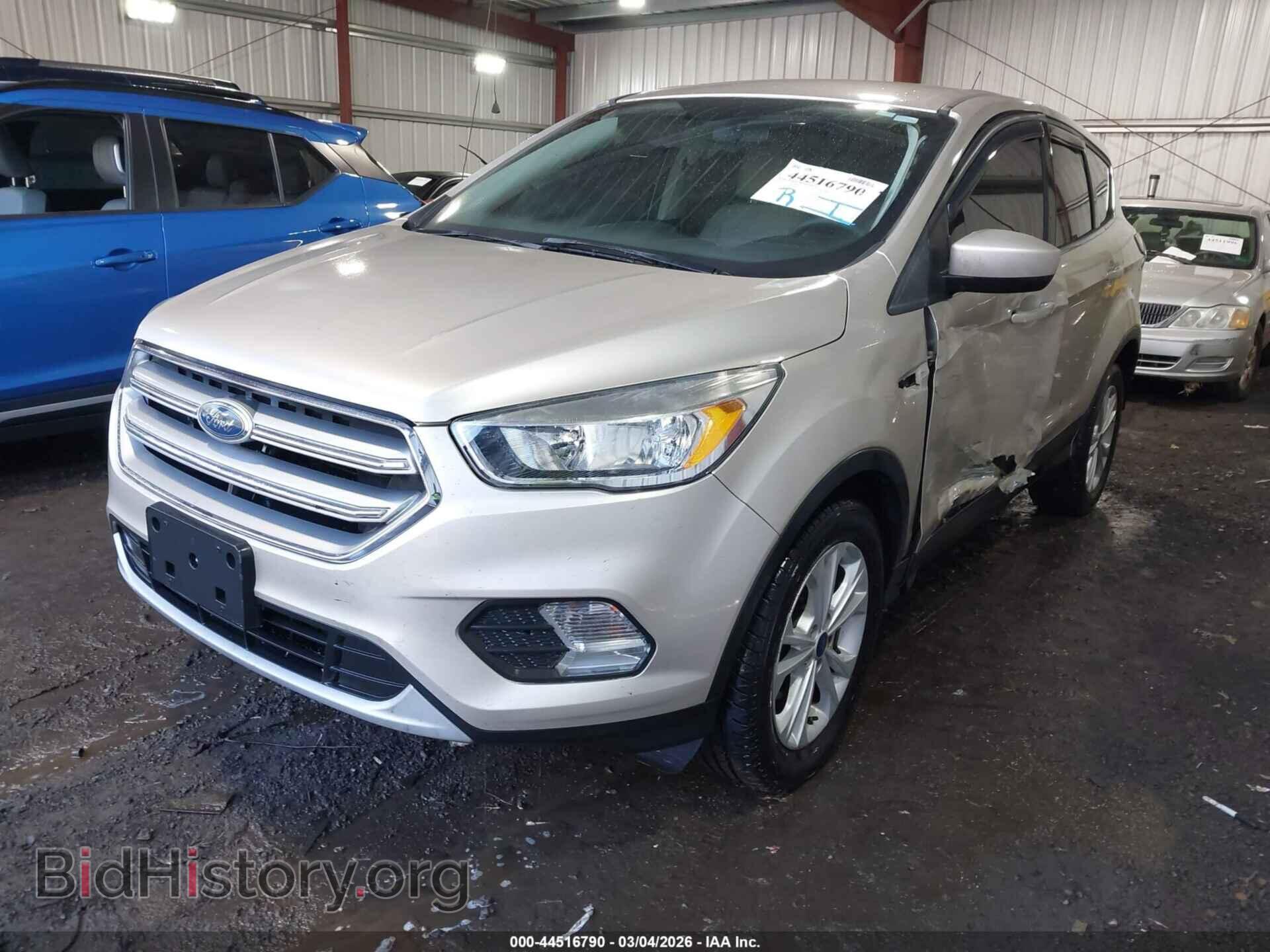 2017 FORD ESCAPE - VIN: 1FMCU0GD4HUC02477 - Фото 2