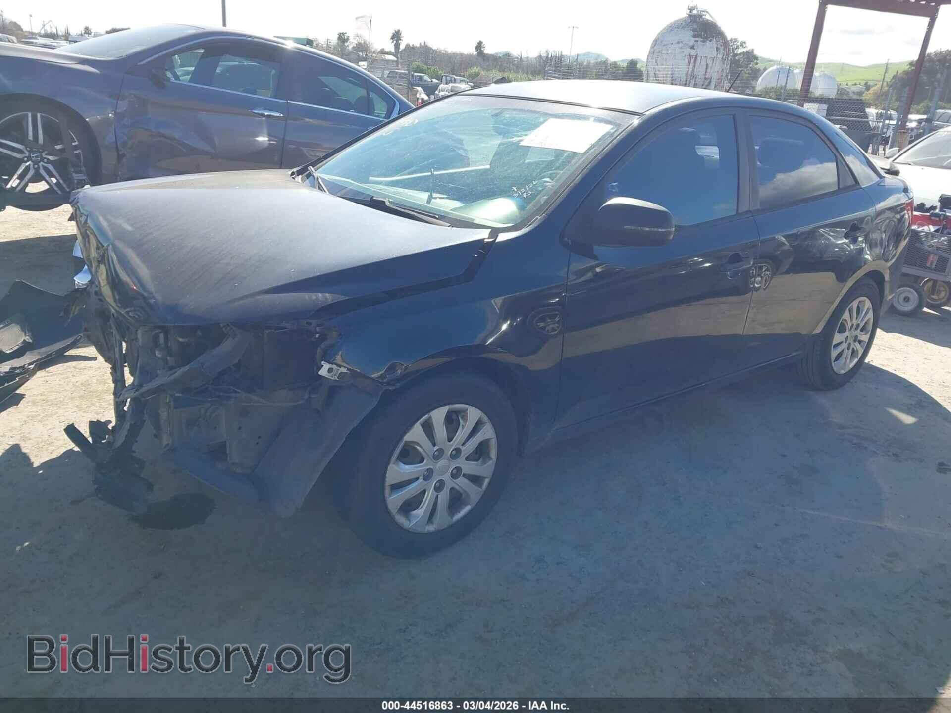 2011 KIA FORTE - VIN: KNAFU4A21B5405227 - Фото 2