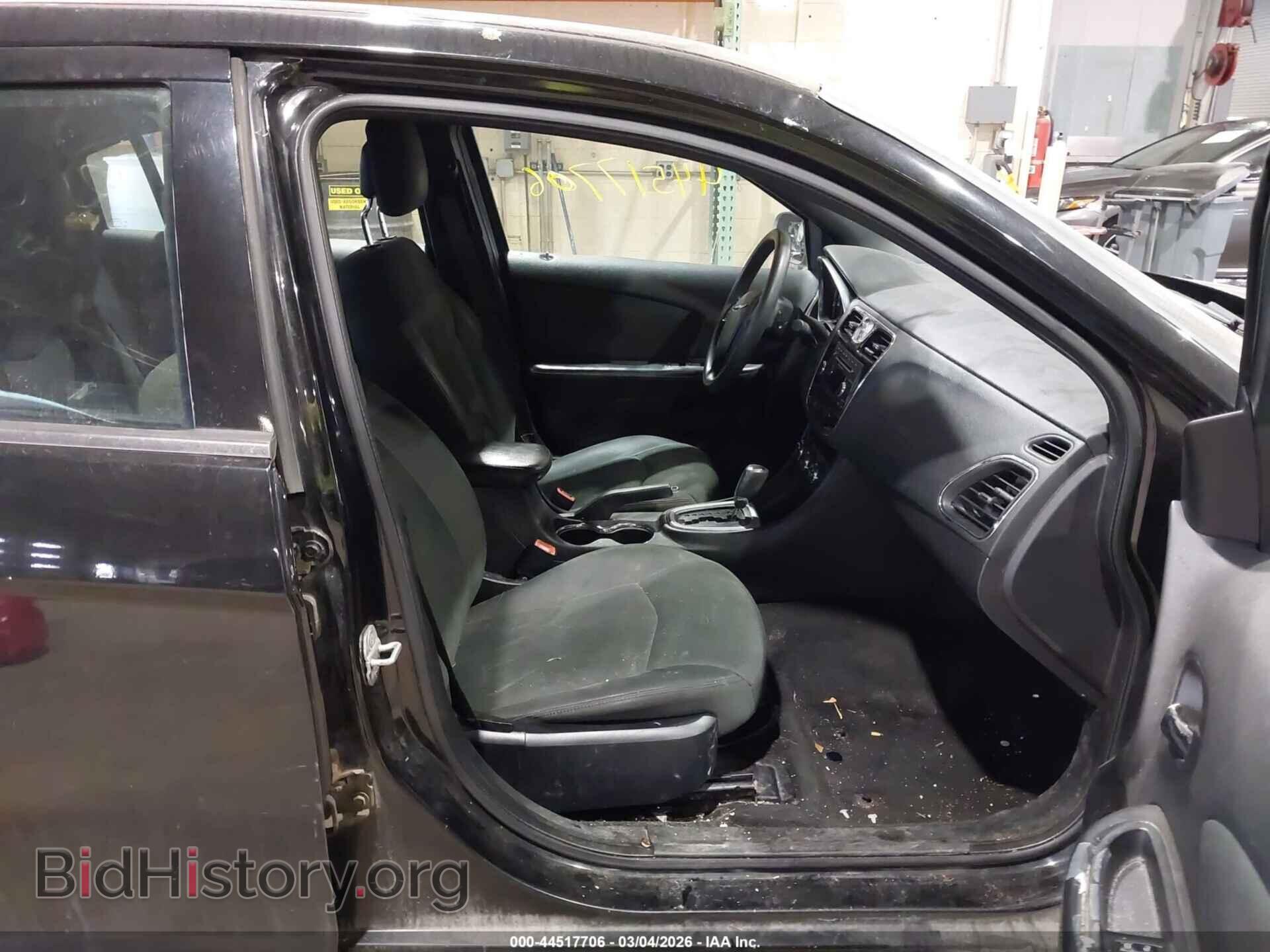 2012 CHRYSLER 200 - VIN: 1C3CCBAB2CN134973 - Photo 5