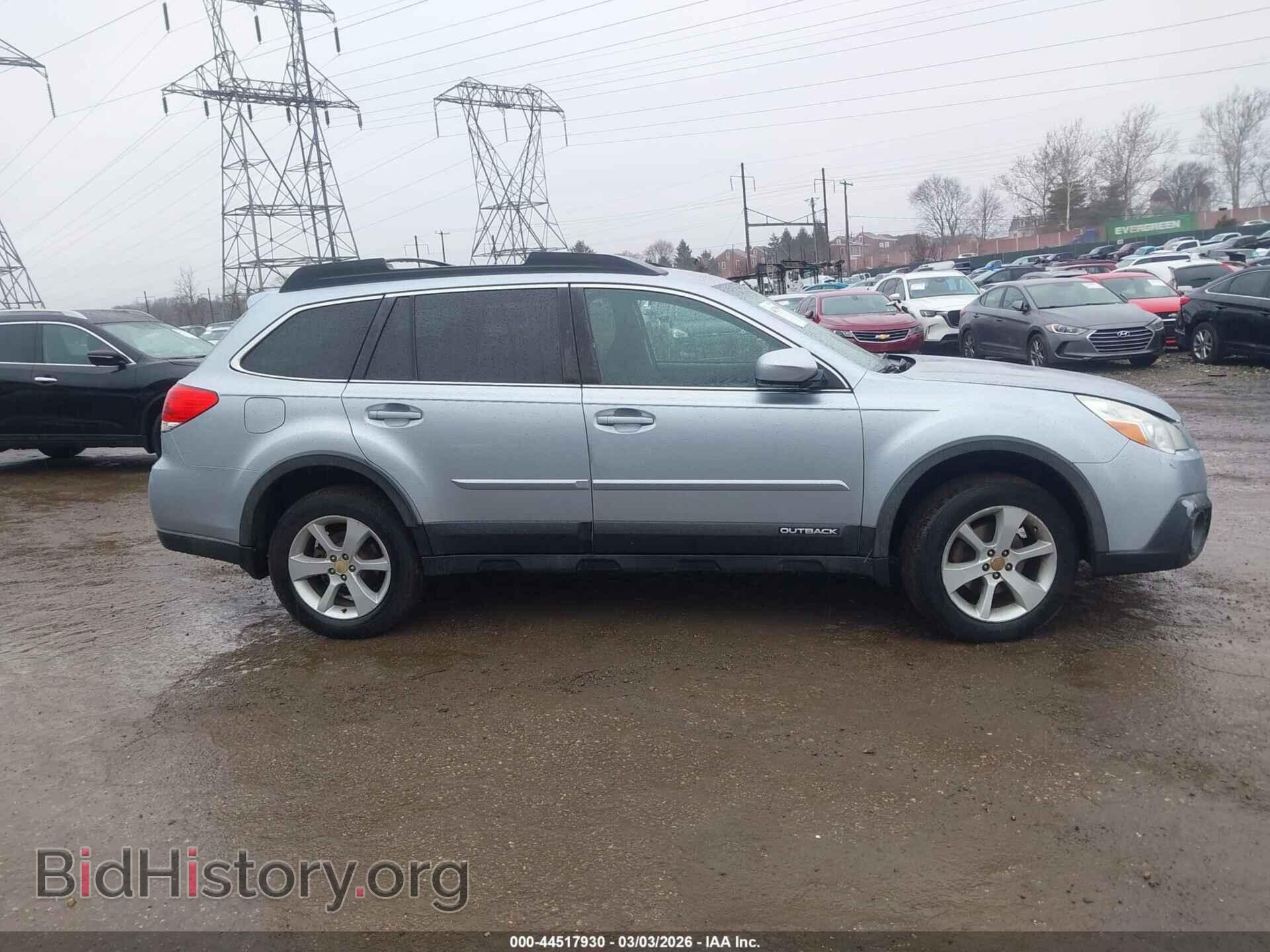 2014 SUBARU OUTBACK - VIN: 4S4BRBCC4E3311271 - Photo 14