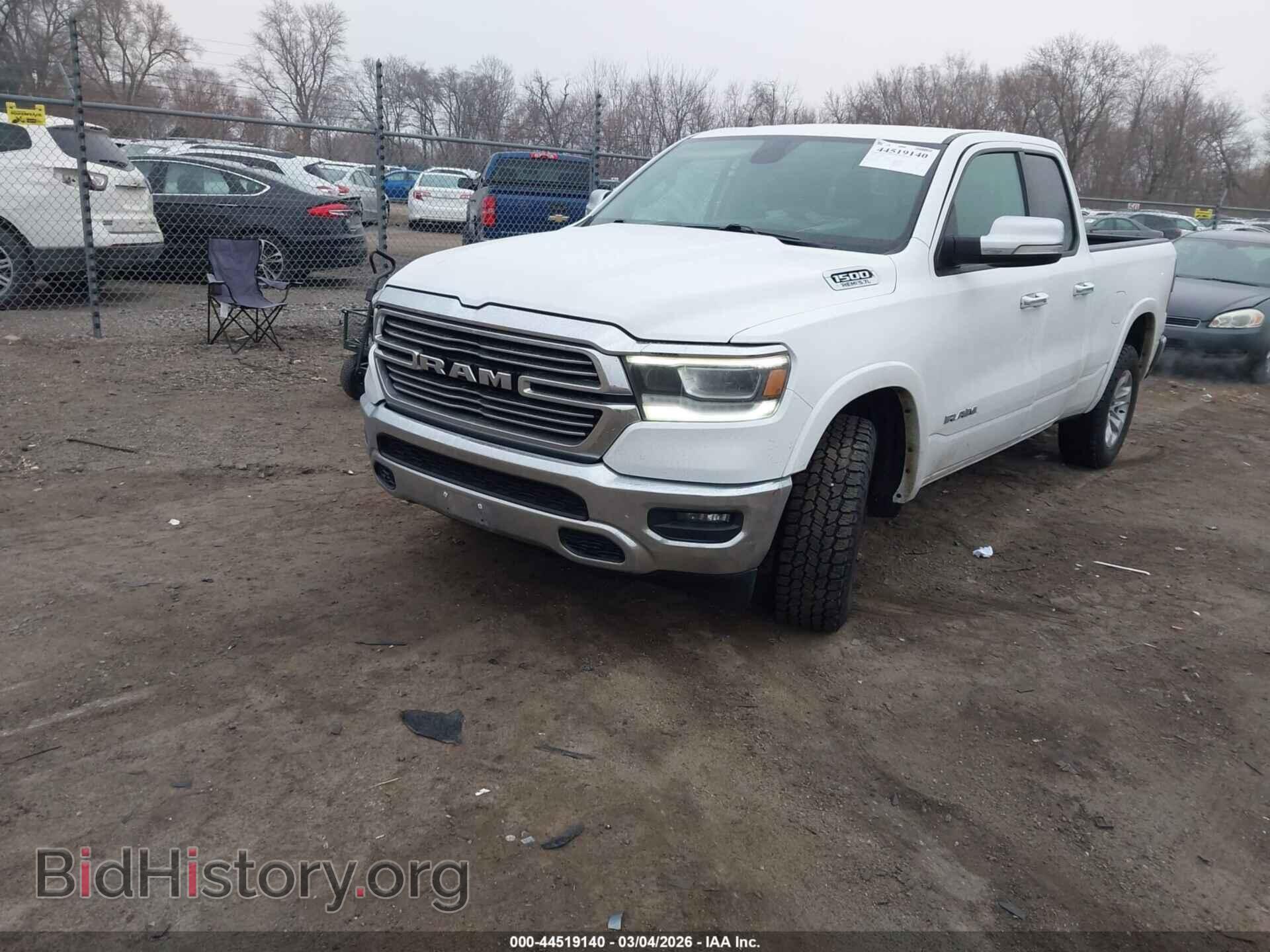 2020 RAM 1500 - VIN: 1C6SRFDT1LN227492 - Фото 2