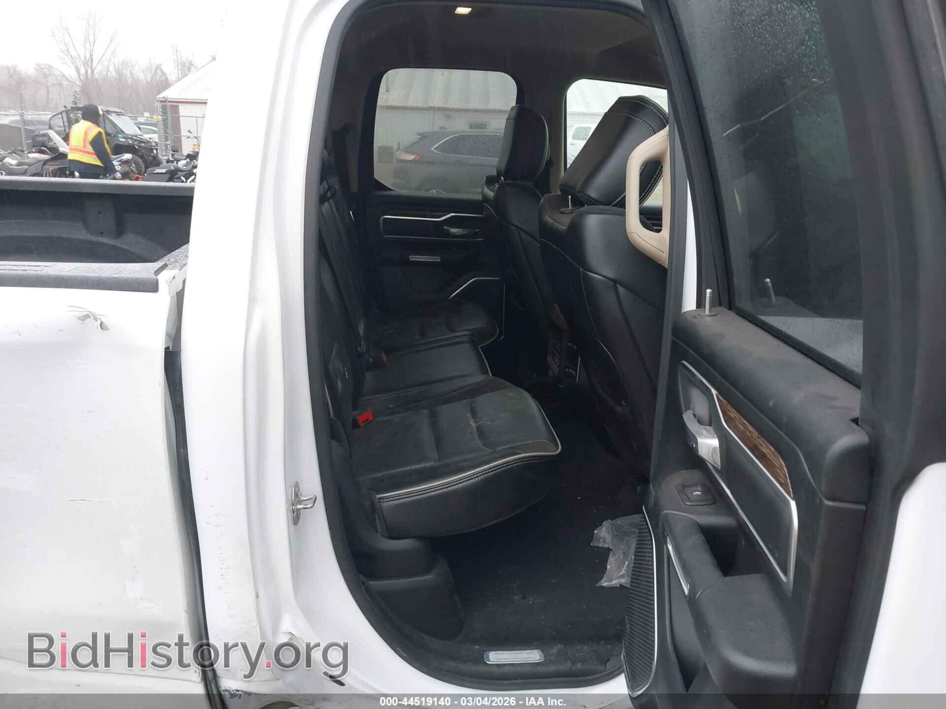 2020 RAM 1500 - VIN: 1C6SRFDT1LN227492 - Фото 8