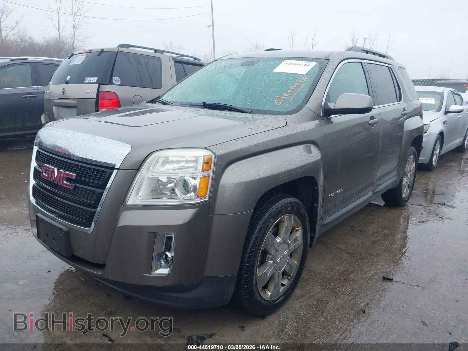 2010 GMC TERRAIN - VIN: 2CTFLEEY0A6235878 - Фото 2