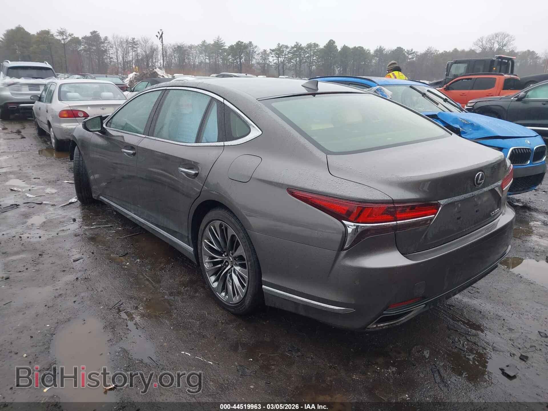2018 LEXUS LS 500 - VIN: JTHB51FF4J5004079 - Photo 3