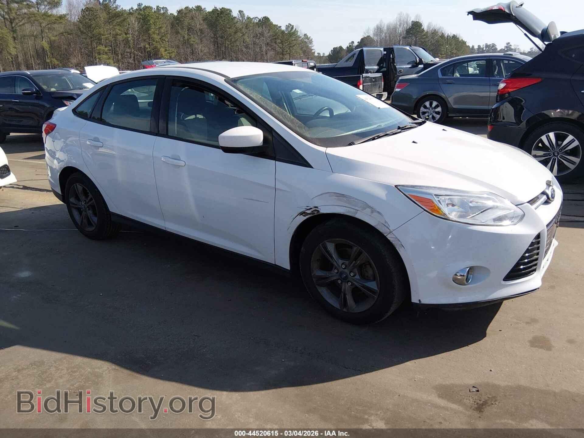 Photo 1FAHP3F2XCL361821 - FORD FOCUS 2012