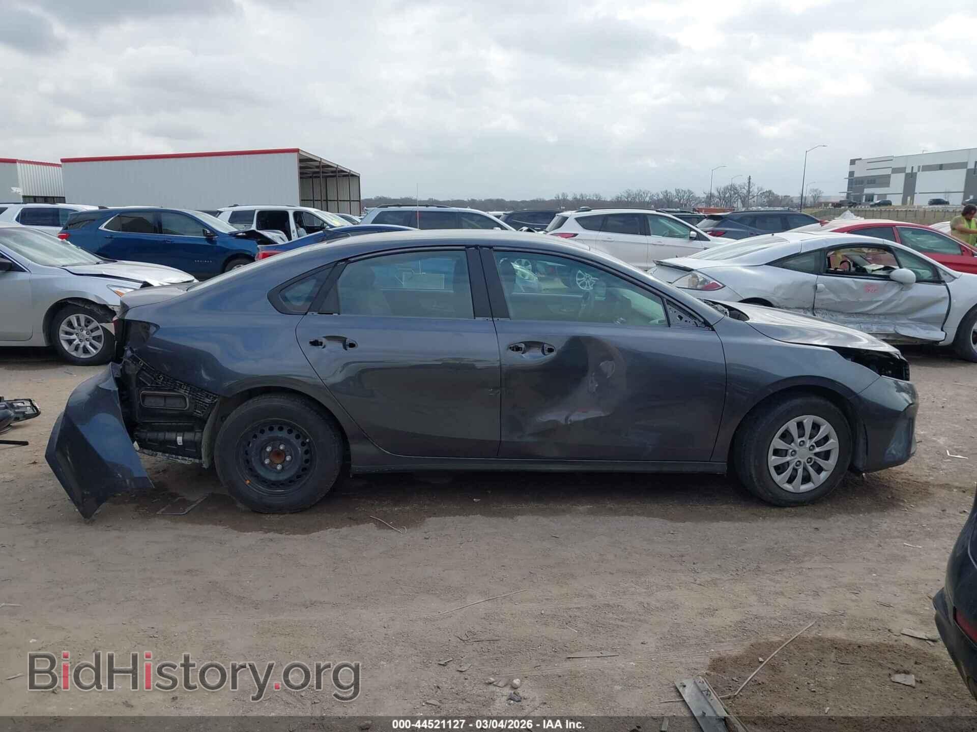 2024 KIA FORTE - VIN: 3KPF24AD4RE754469 - Фото 13