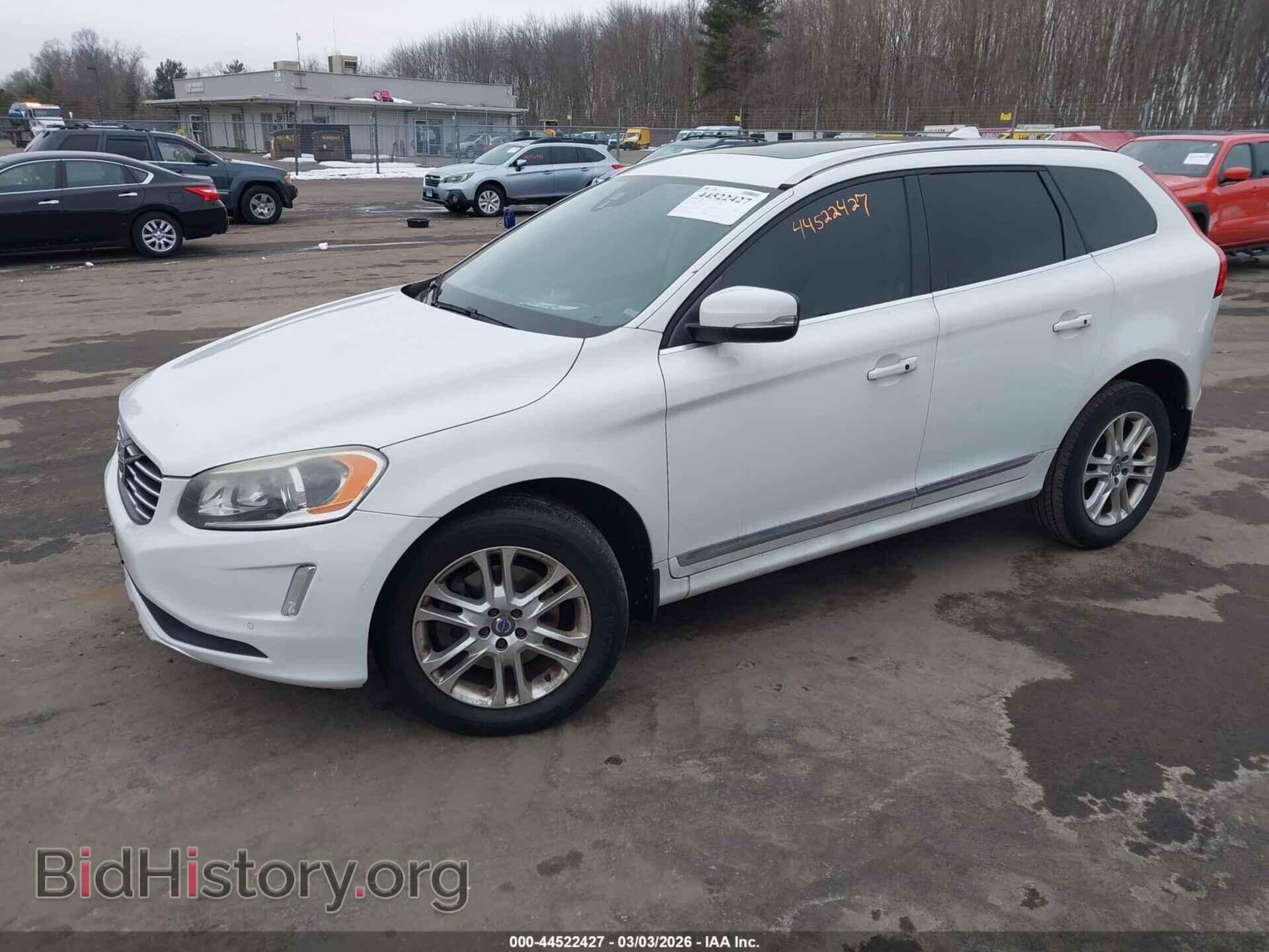 2015 VOLVO XC60 - VIN: YV440MDK6F2741302 - Фото 2