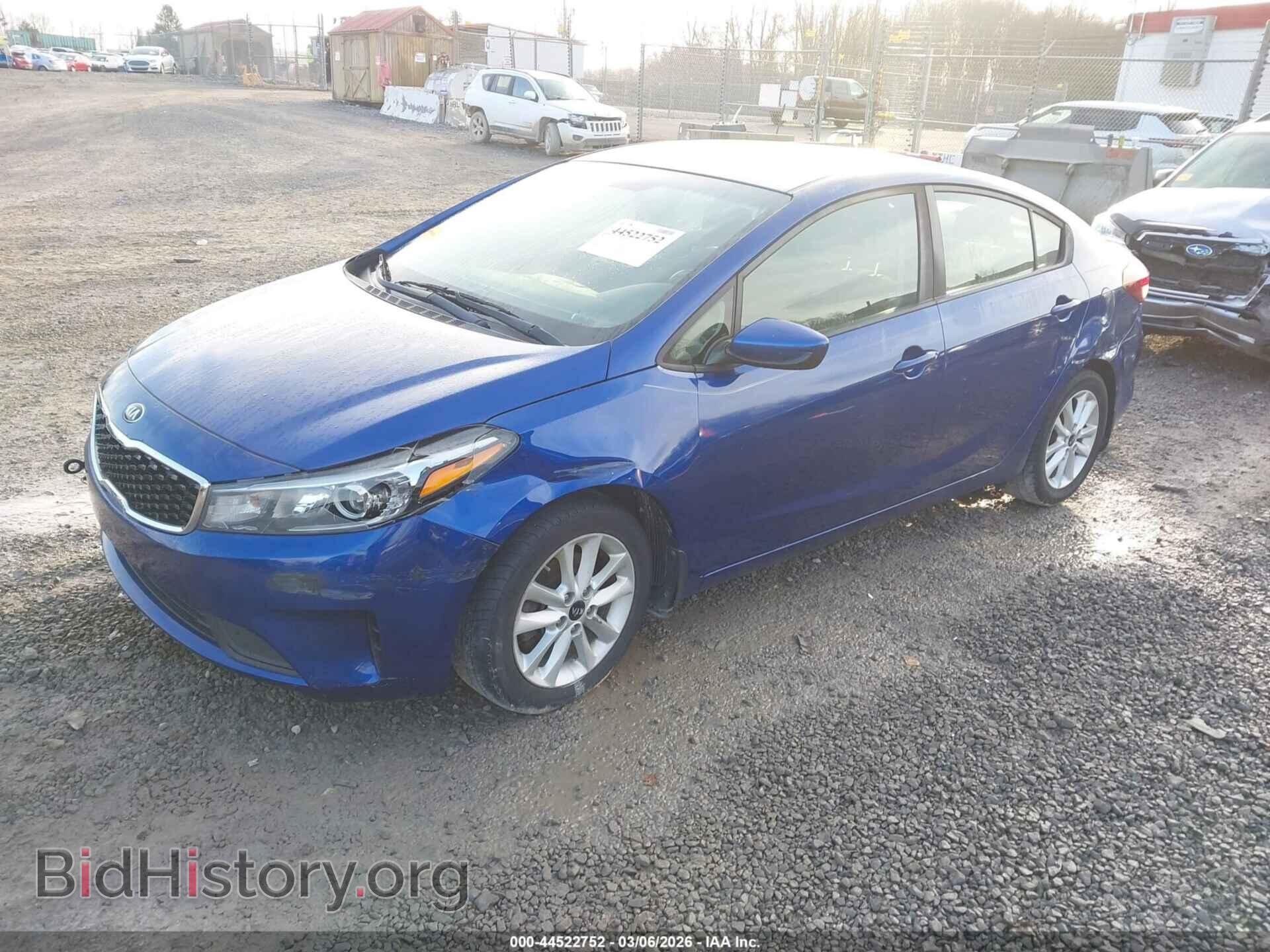 2017 KIA FORTE - VIN: 3KPFL4A78HE044576 - Photo 2
