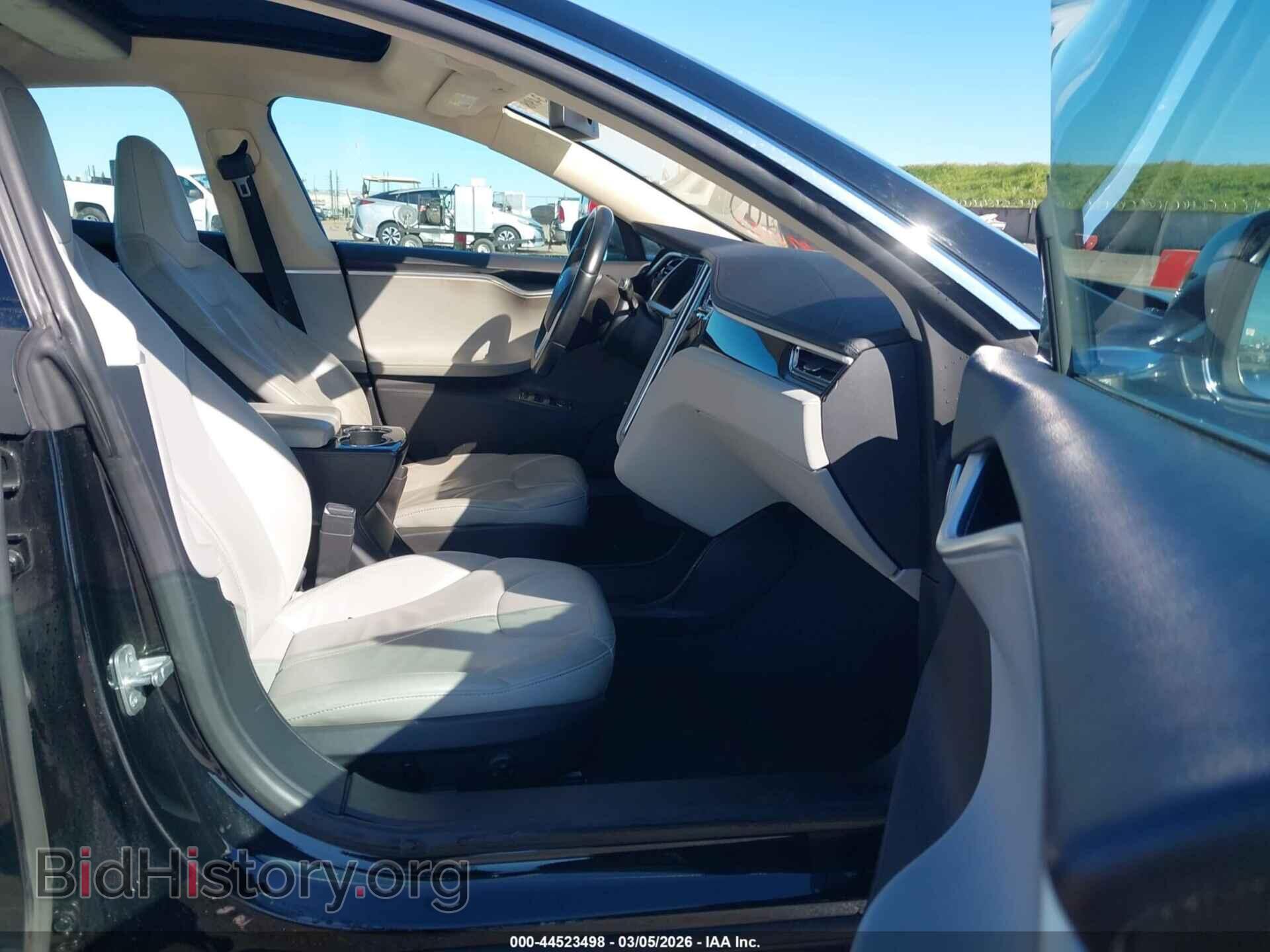 2013 TESLA MODEL S - VIN: 5YJSA1DN4DFP08650 - Фото 5
