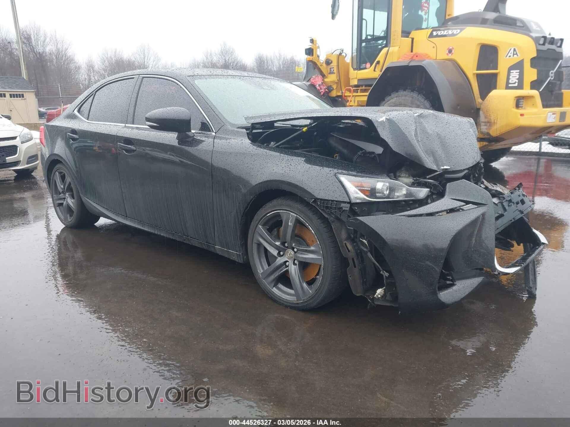 Photo JTHC81D27J5030817 - LEXUS IS 300 2018