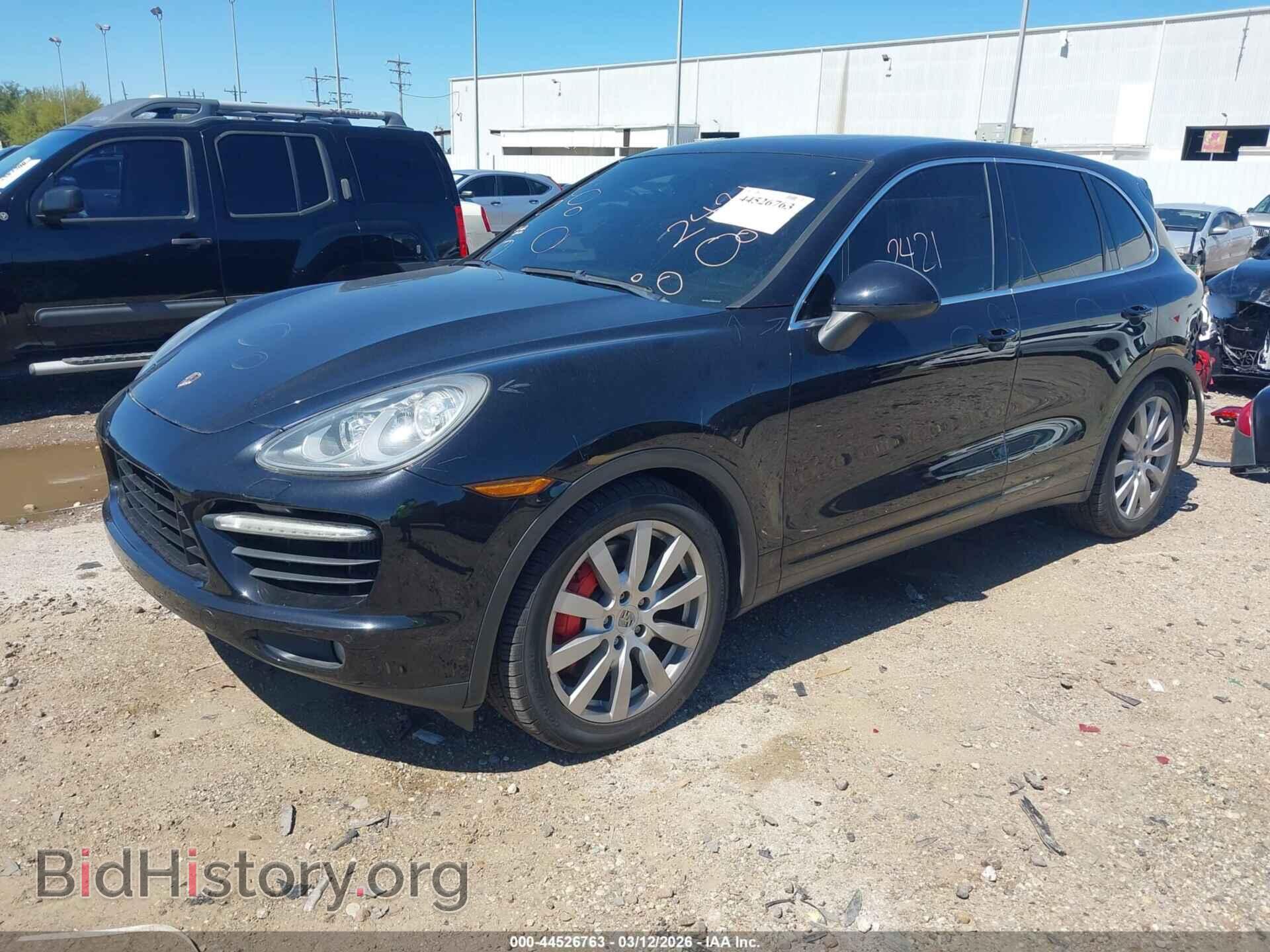 2011 PORSCHE CAYENNE - VIN: WP1AC2A2XBLA81323 - Фото 2