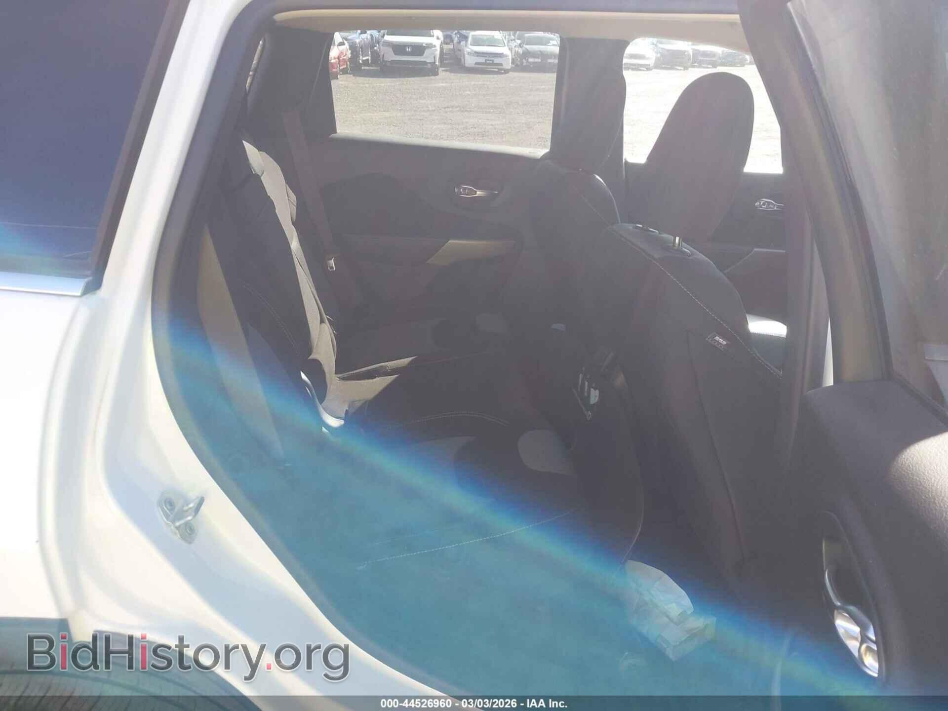 2018 JEEP CHEROKEE - VIN: 1C4PJMCB4JD559299 - Фото 8