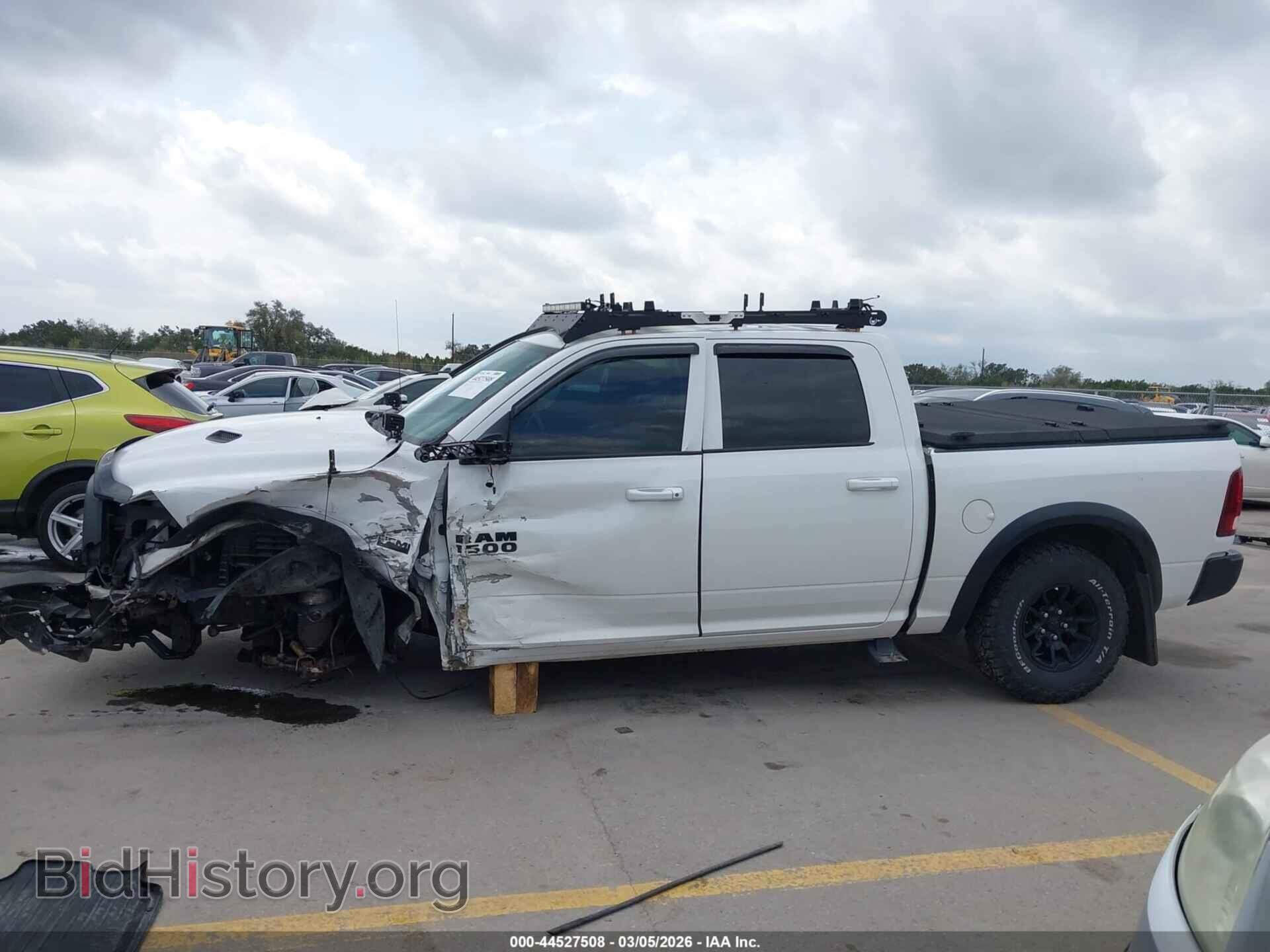 2018 RAM 1500 - VIN: 1C6RR7YT5JS235933 - Фото 14