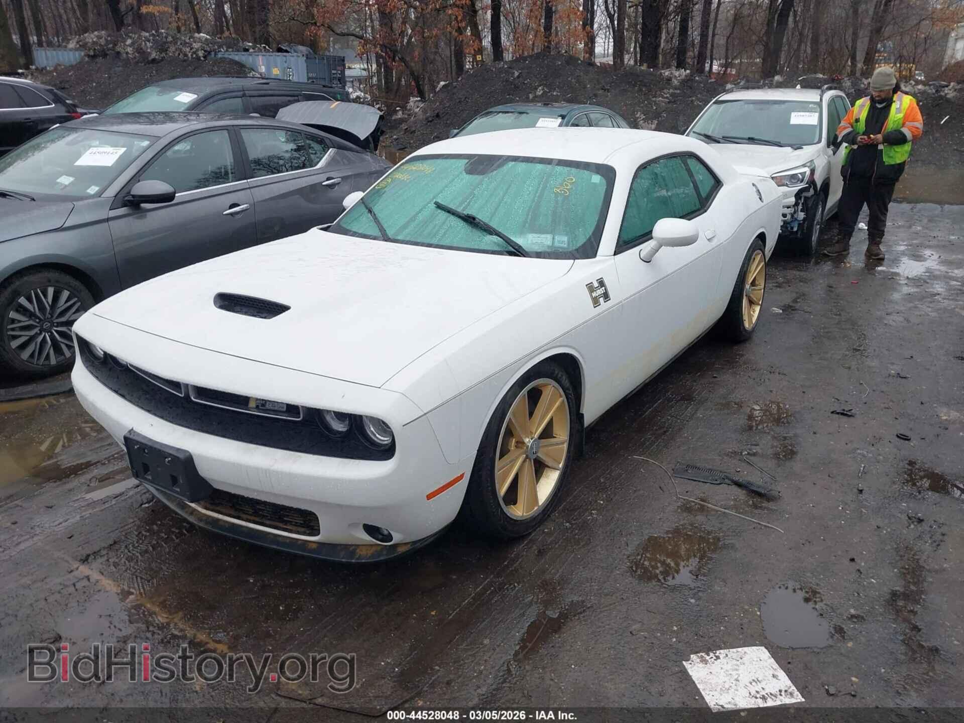 2017 DODGE CHALLENGER - VIN: 2C3CDZBT6HH611319 - Photo 2