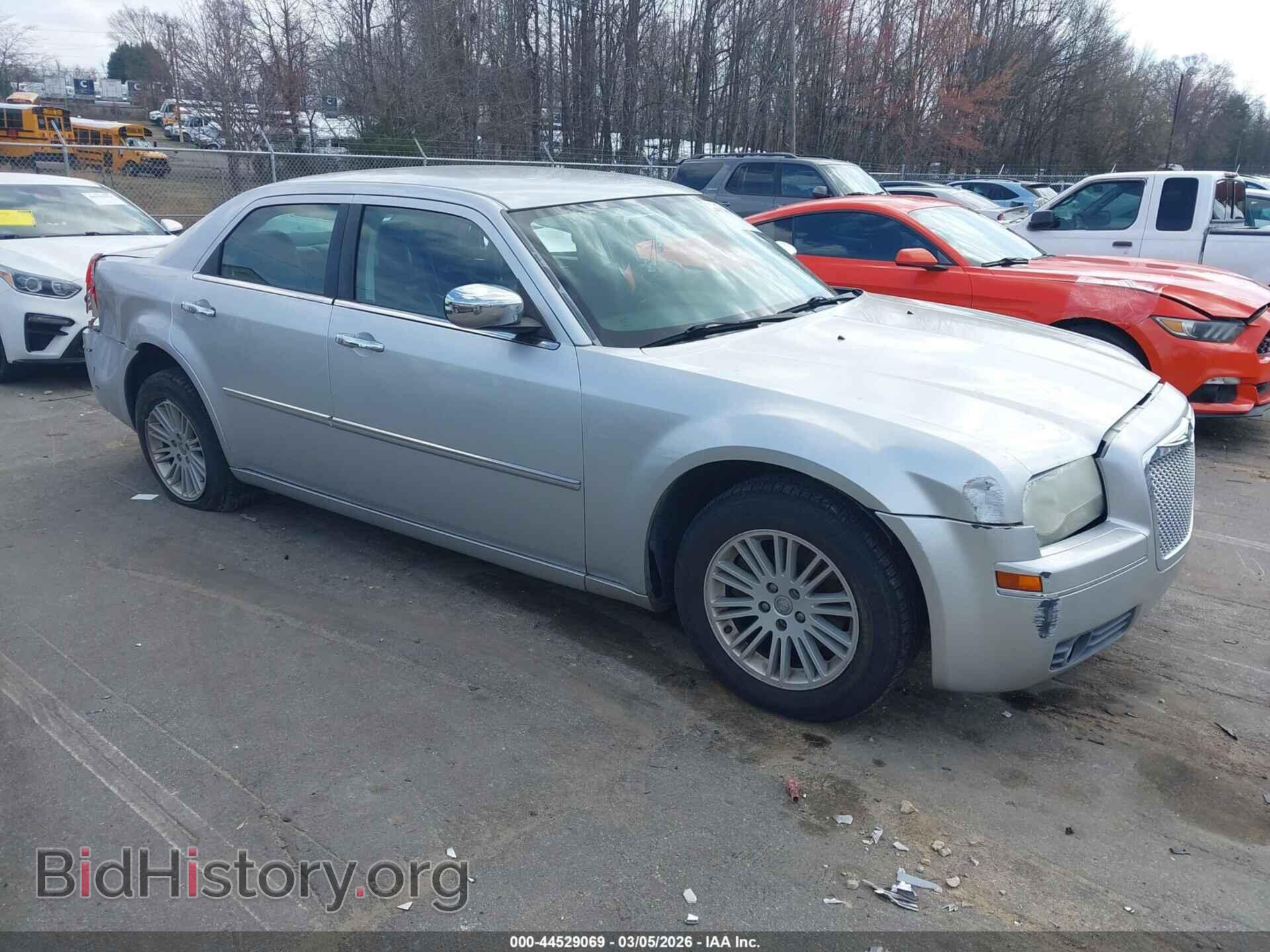 Фотография 2C3CA5CV8AH209521 - CHRYSLER 300 2010