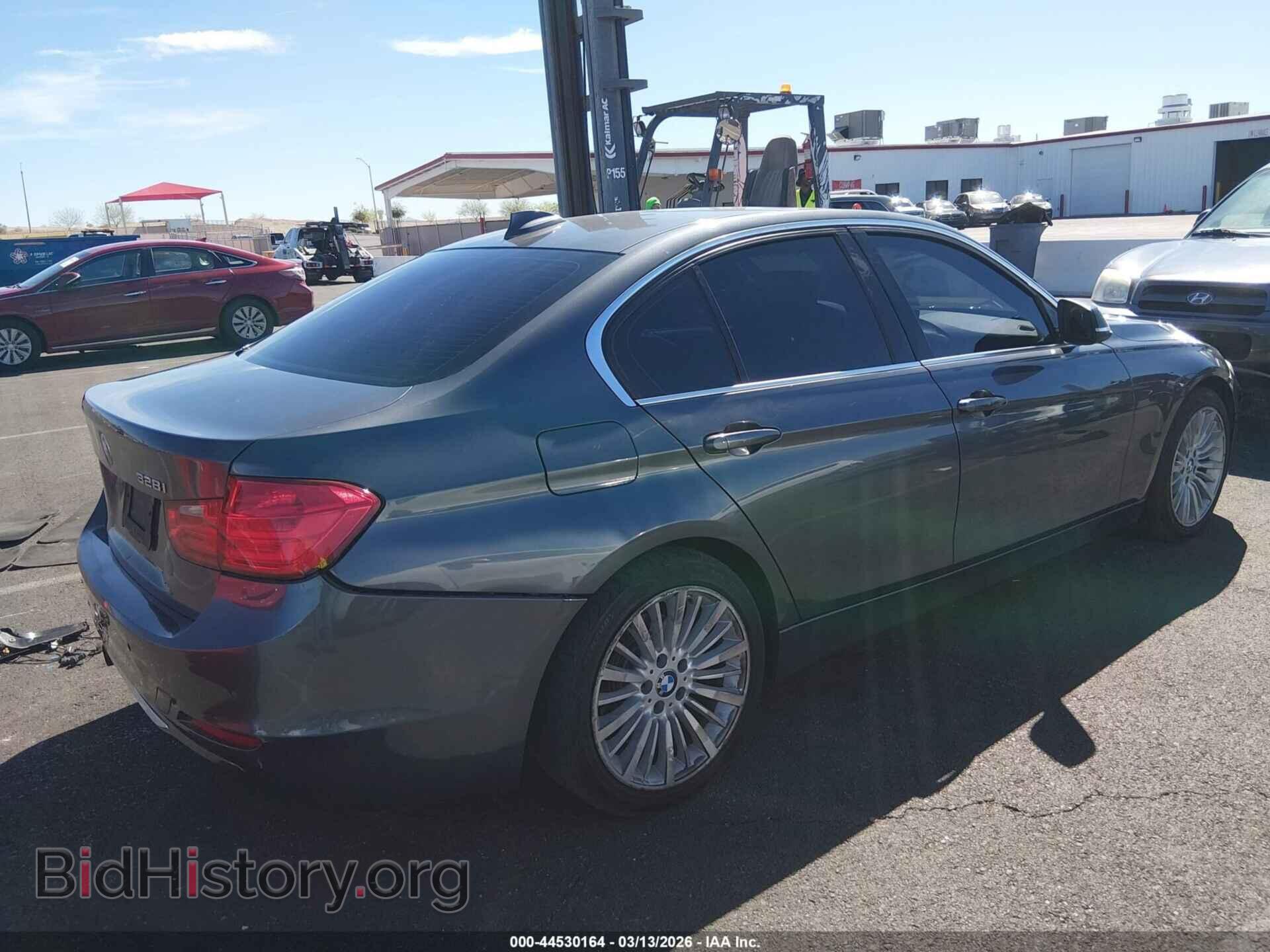 2012 BMW 328I - VIN: WBA3A5C56CF343313 - Фото 4