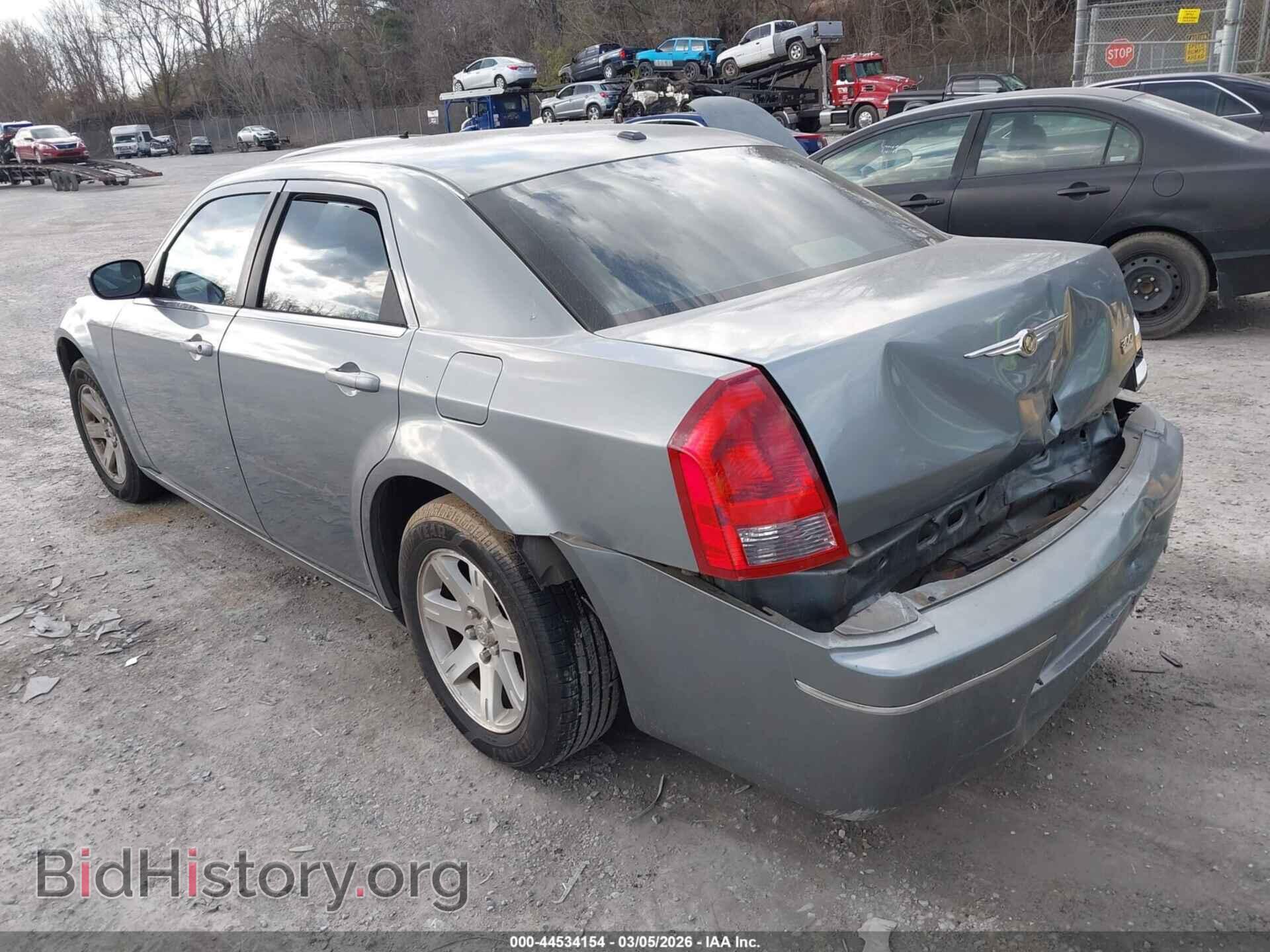 2006 CHRYSLER 300 - VIN: 2C3KA53G56H257692 - Фото 3