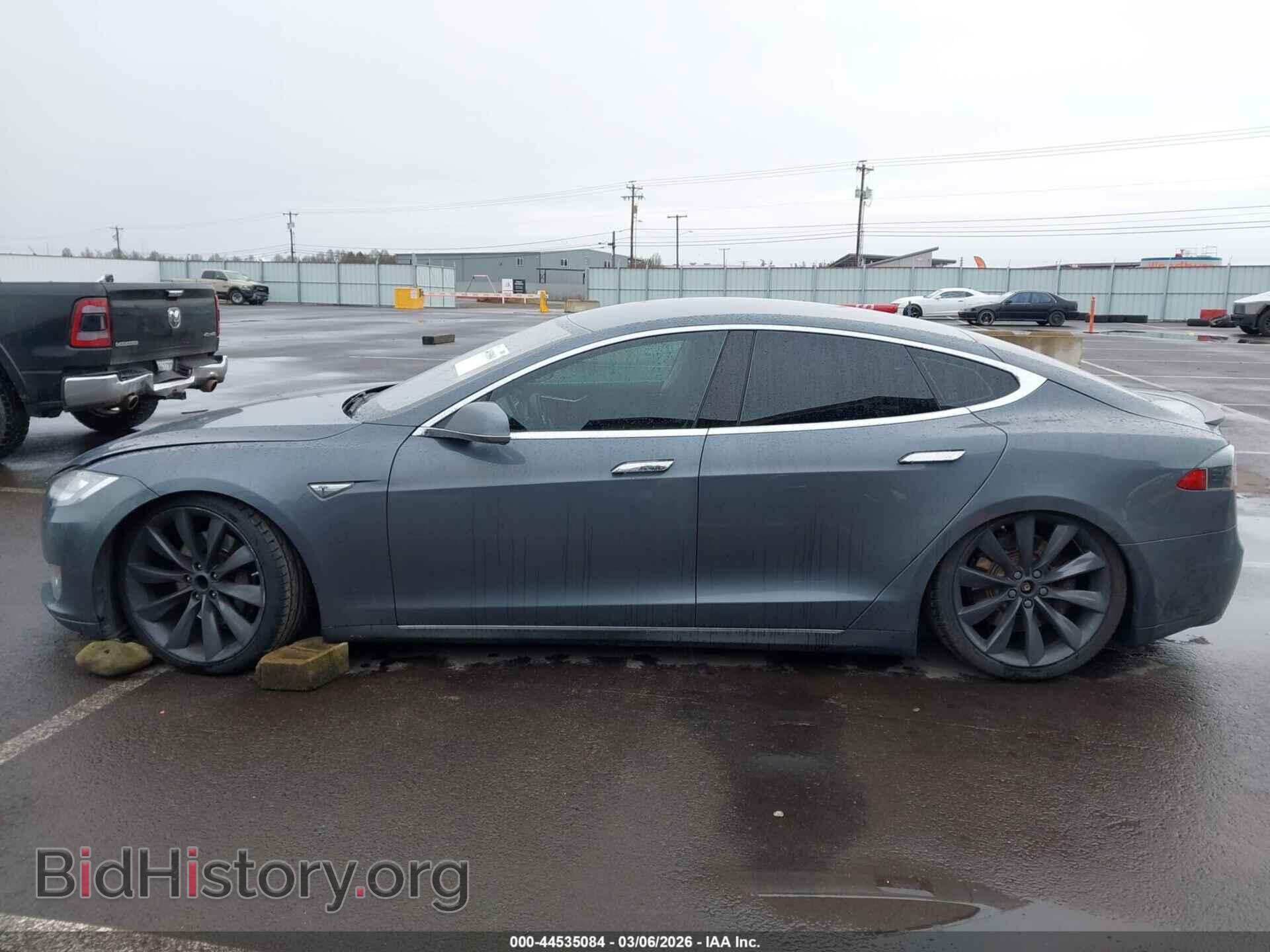 2013 TESLA MODEL S - VIN: 5YJSA1DP9DFP14848 - Photo 15