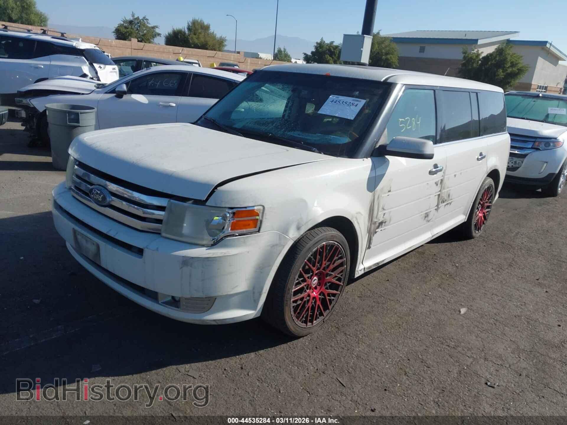 2011 FORD FLEX - VIN: 2FMGK5CC9BBD17591 - Photo 2