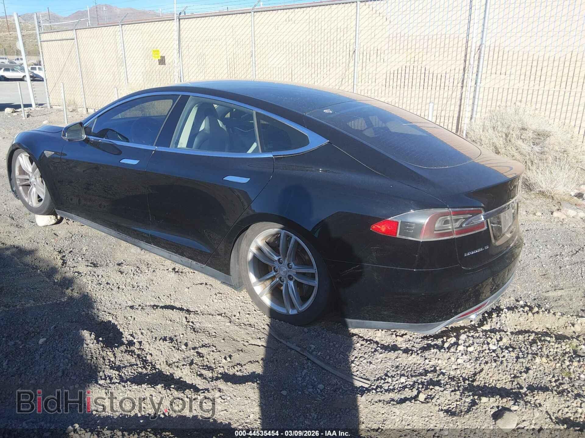 2013 TESLA MODEL S - VIN: 5YJSA1CN1DFP03410 - Фото 3