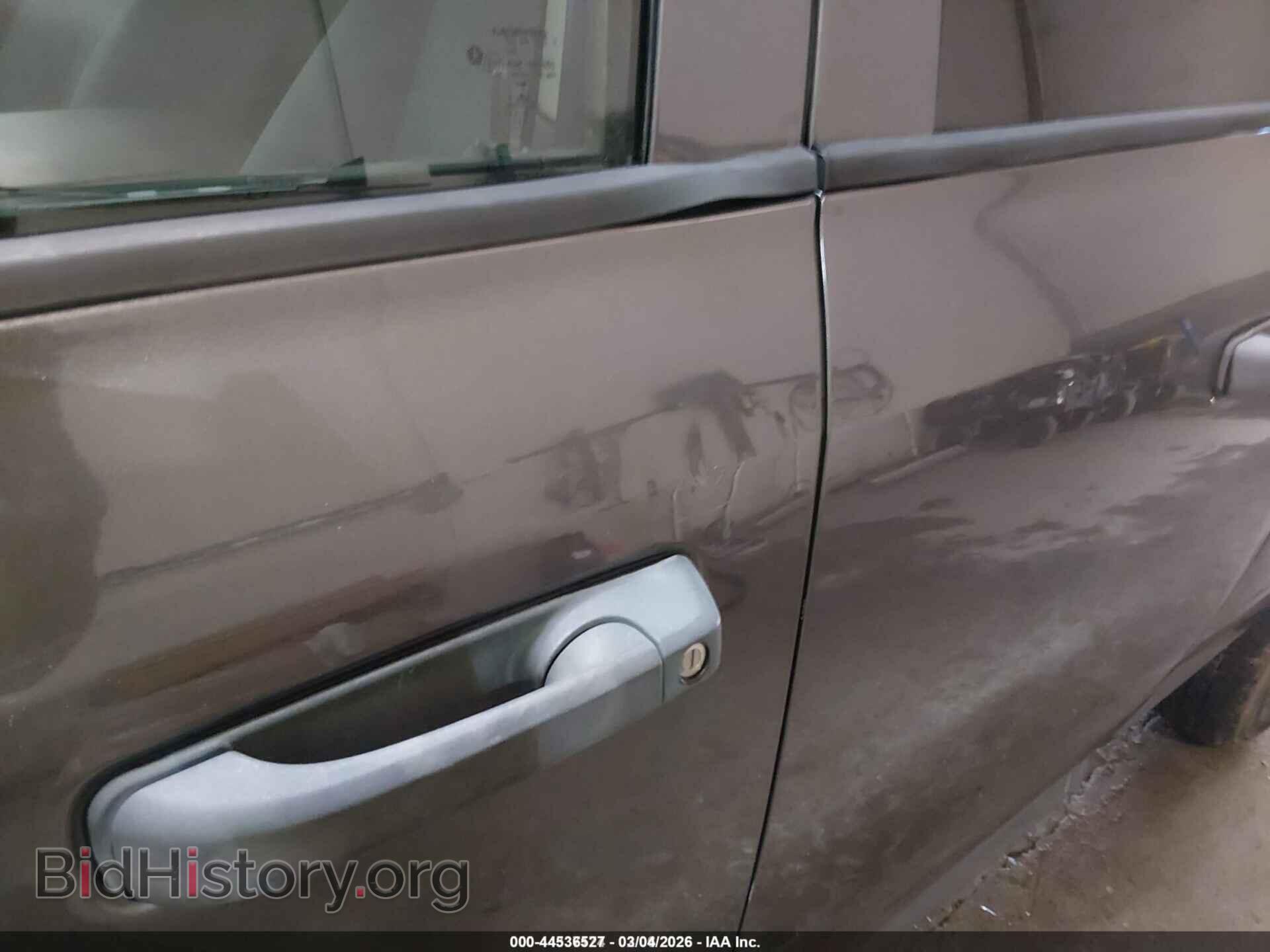 2016 RAM 1500 - VIN: 1C6RR7FG2GS377137 - Фото 12