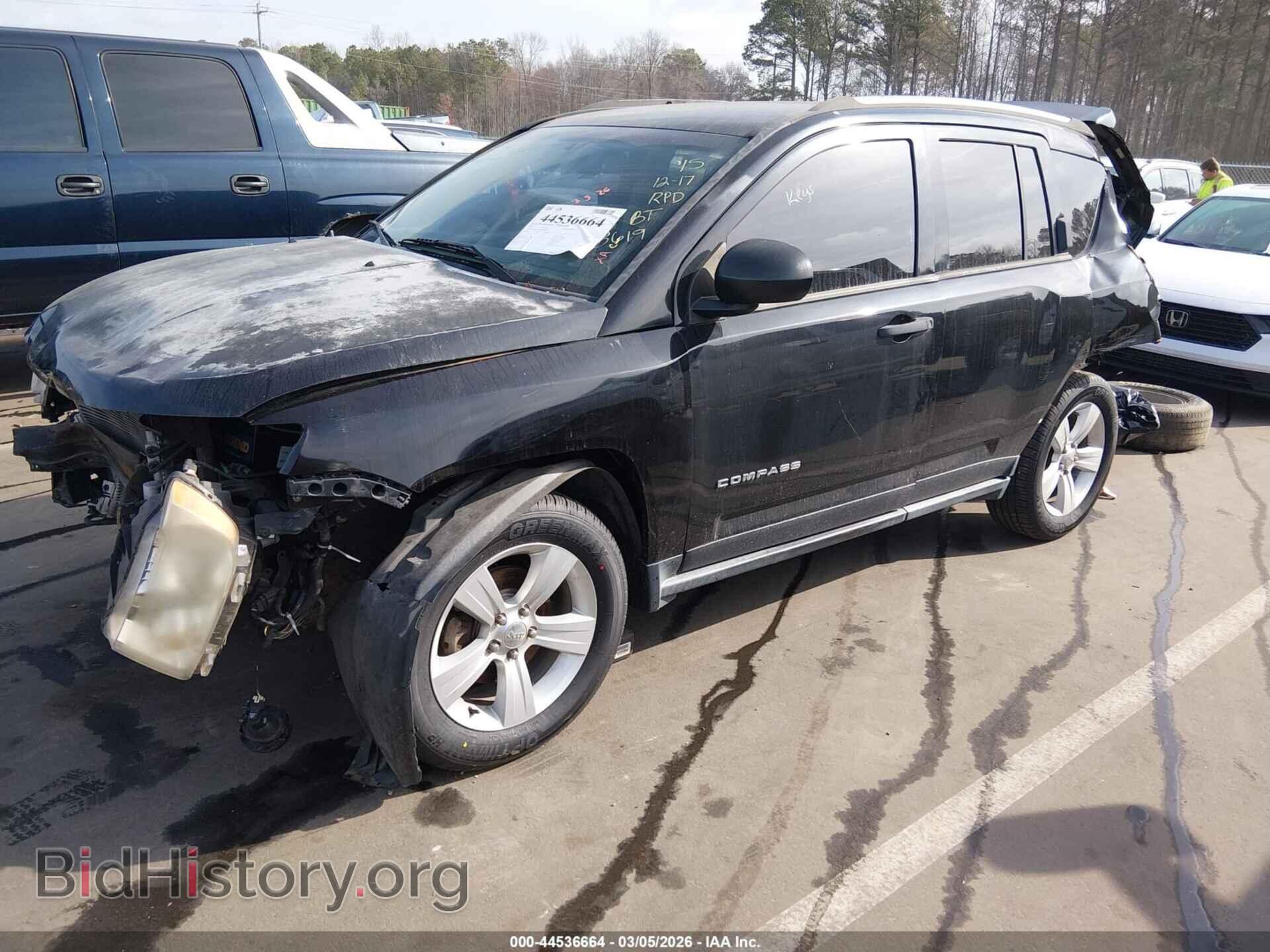 2015 JEEP COMPASS - VIN: 1C4NJCBBXFD308619 - Фото 2