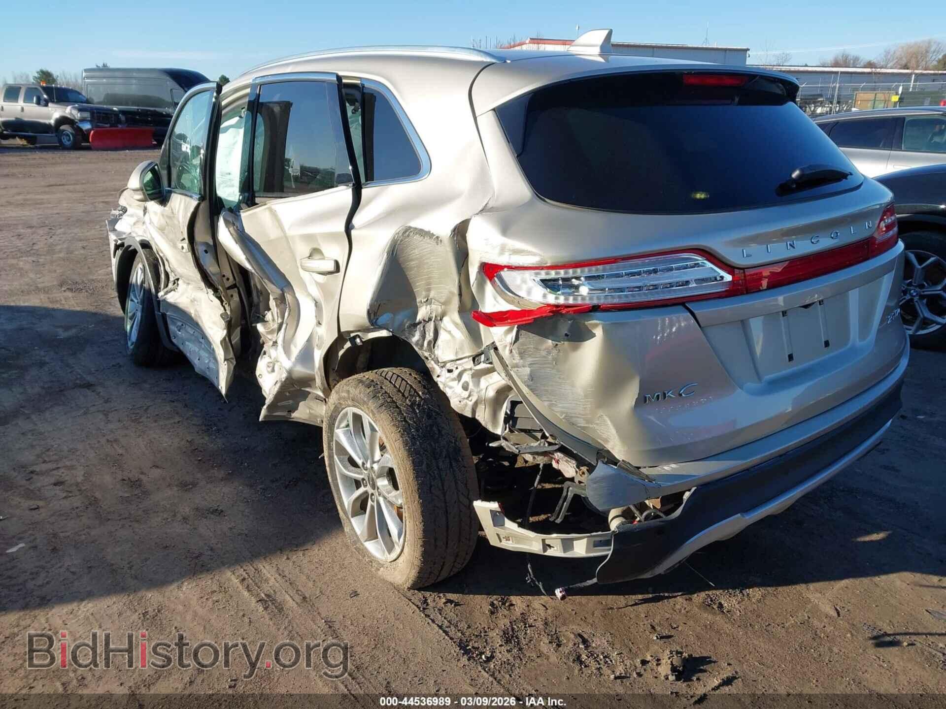2017 LINCOLN MKC - VIN: 5LMCJ2D91HUL45940 - Photo 3