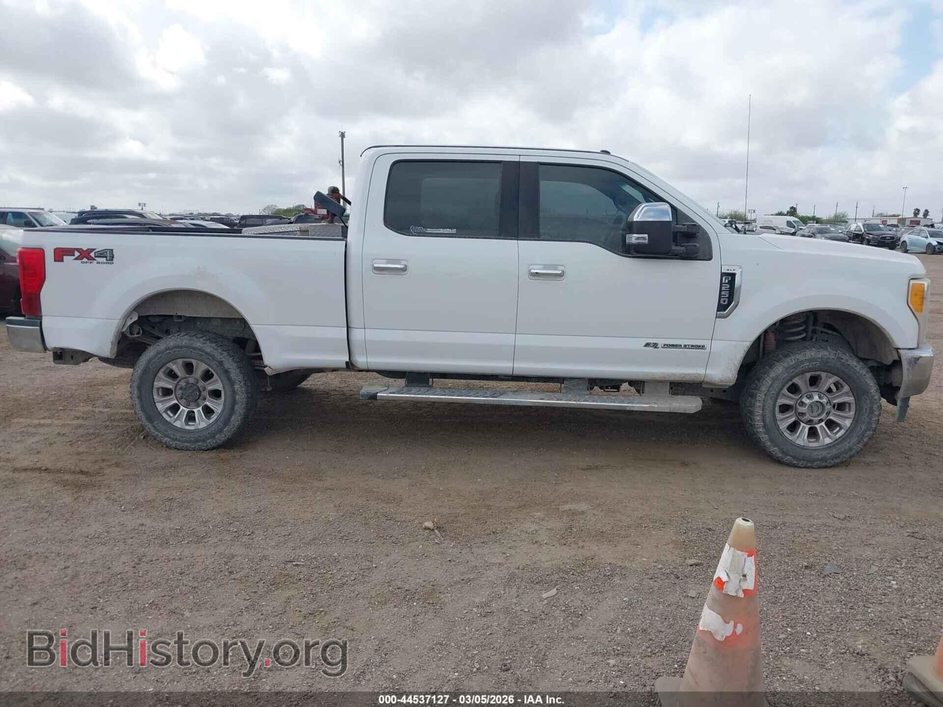2017 FORD F-250 - VIN: 1FT7W2BT1HEE91564 - Фото 13