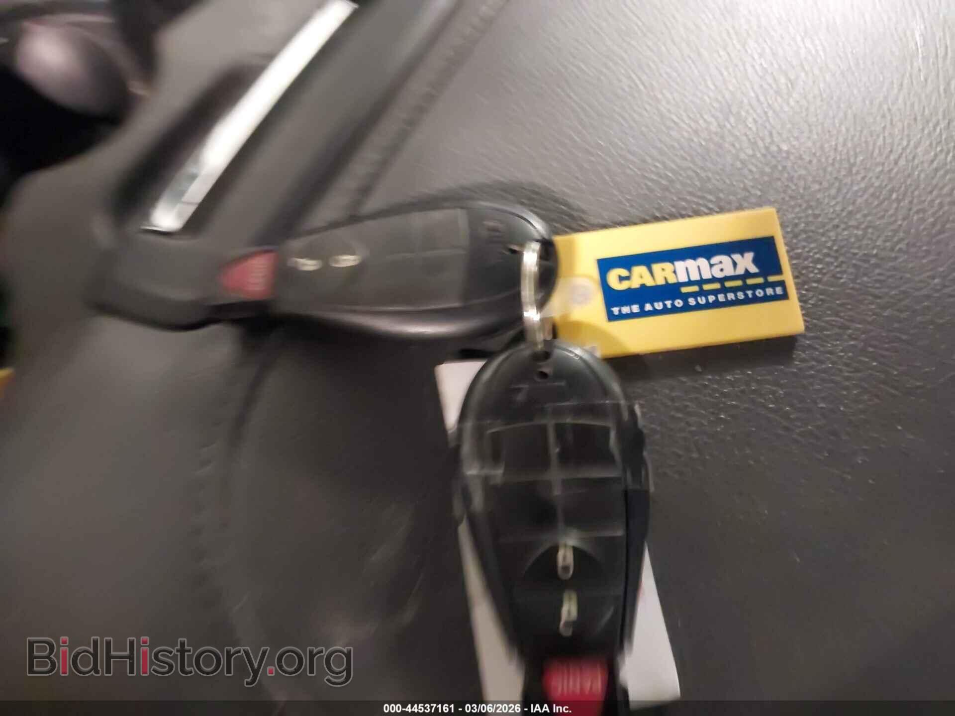 2015 RAM 1500 - VIN: 1C6RR7KG7FS716883 - Фото 11