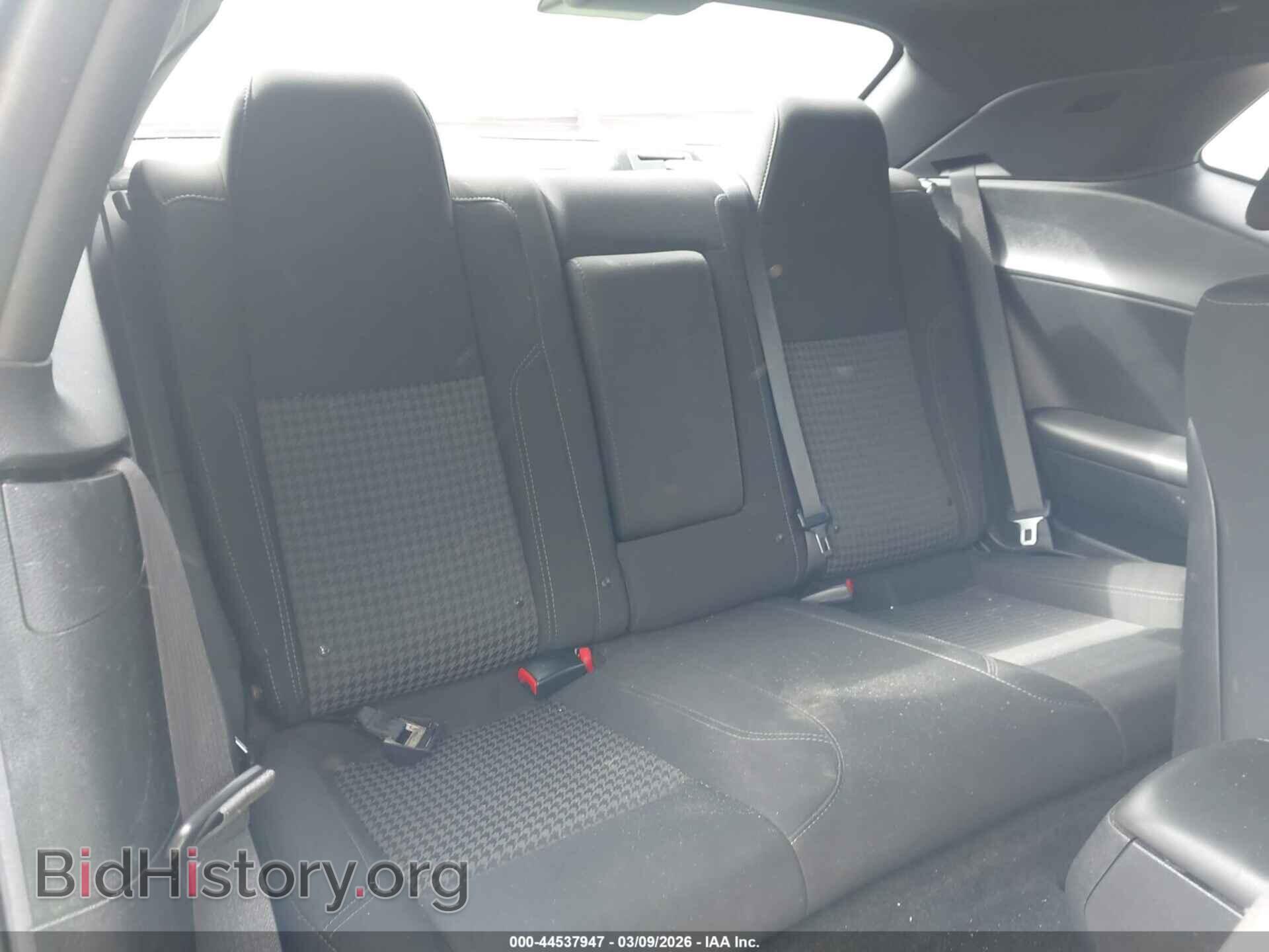 2015 DODGE CHALLENGER - VIN: 2C3CDZAT7FH710309 - Фото 8