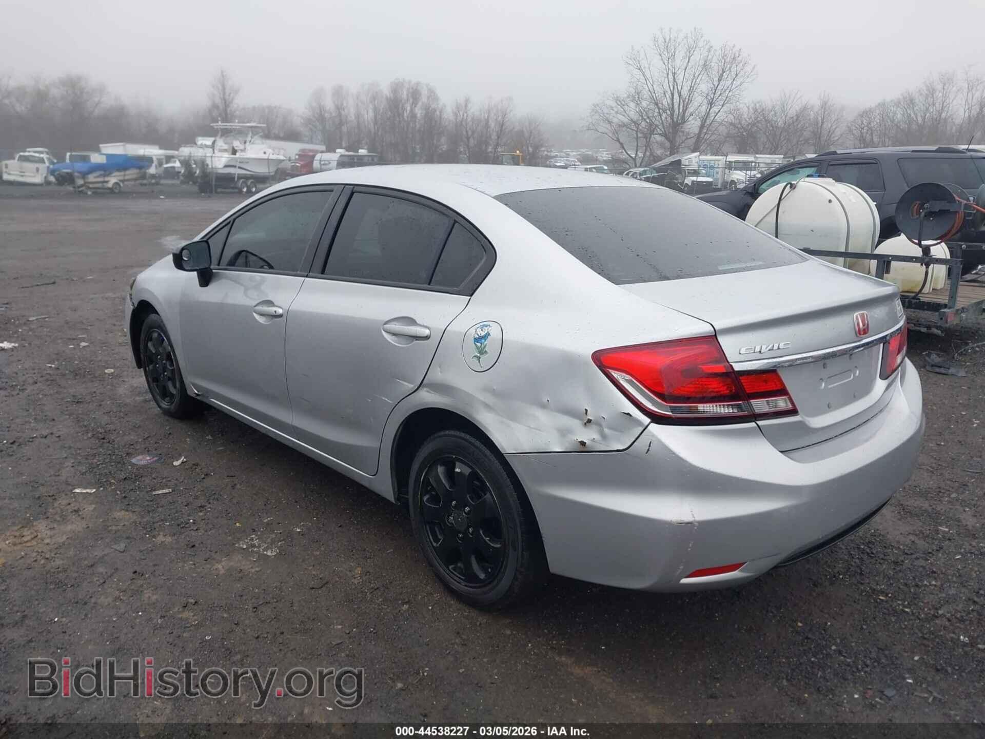 2014 HONDA CIVIC - VIN: 19XFB2F55EE029902 - Фото 3
