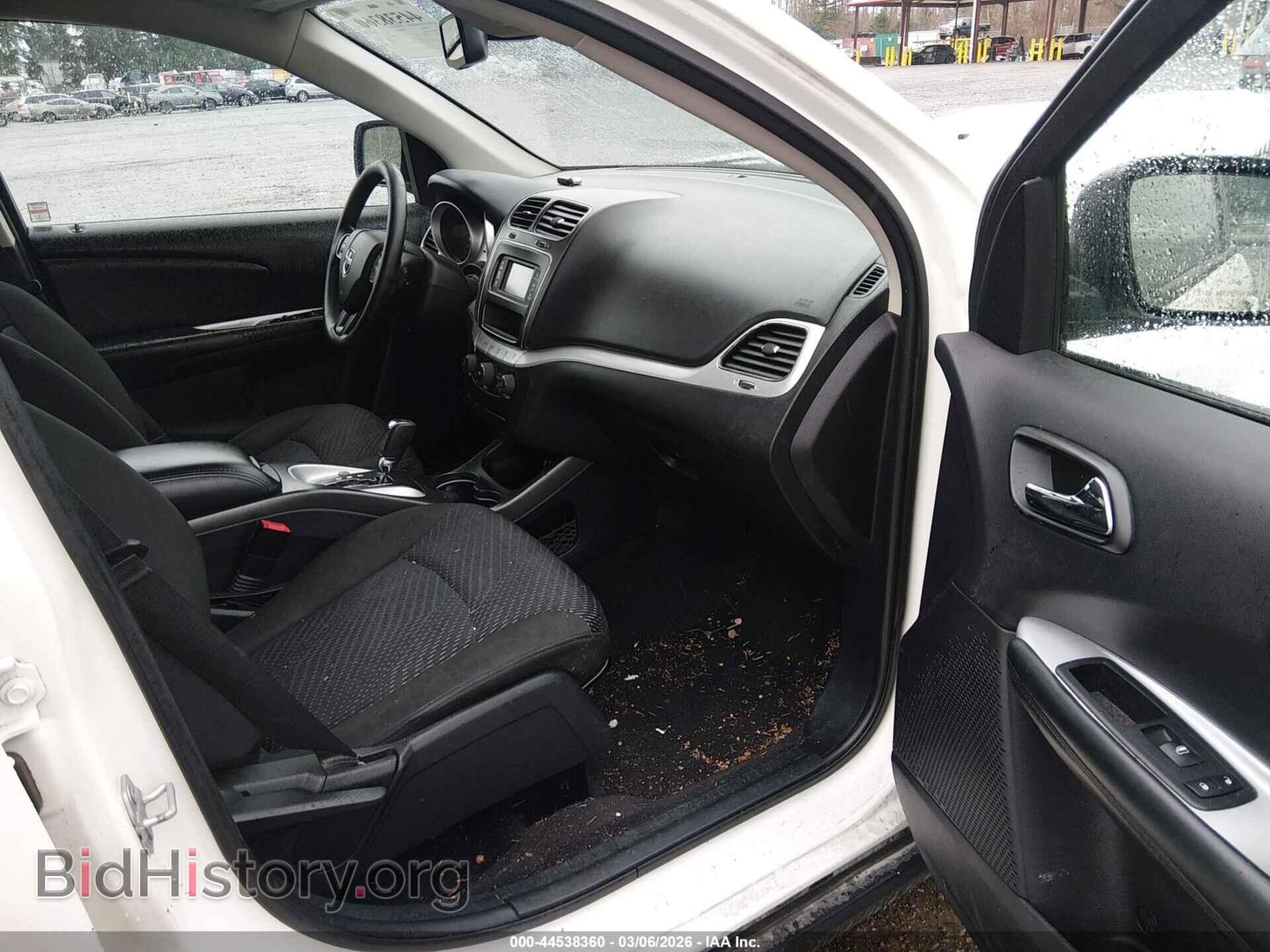 2019 DODGE JOURNEY - VIN: 3C4PDCAB1KT746581 - Фото 5
