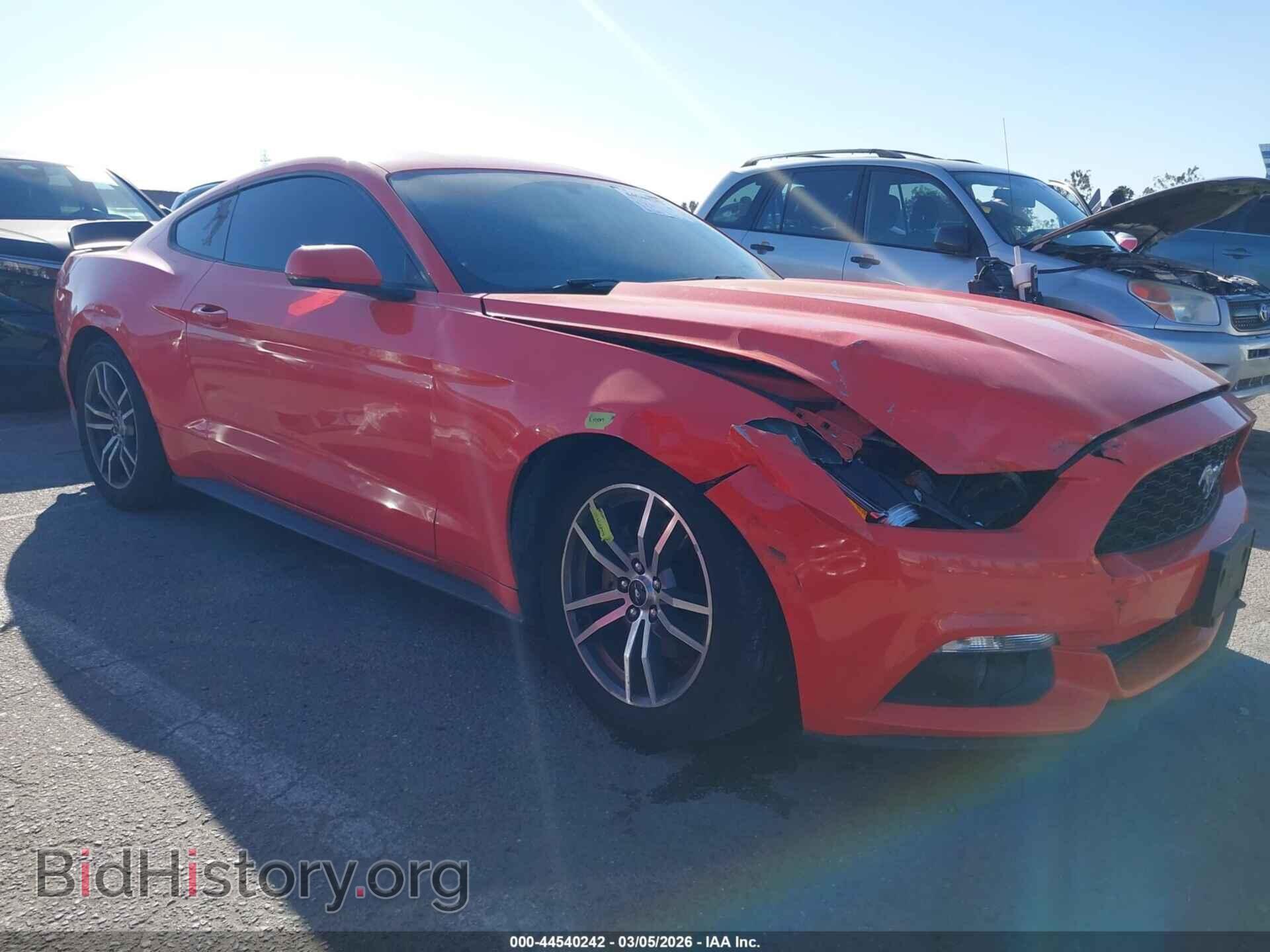 Photo 1FA6P8TH6F5372305 - FORD MUSTANG 2015