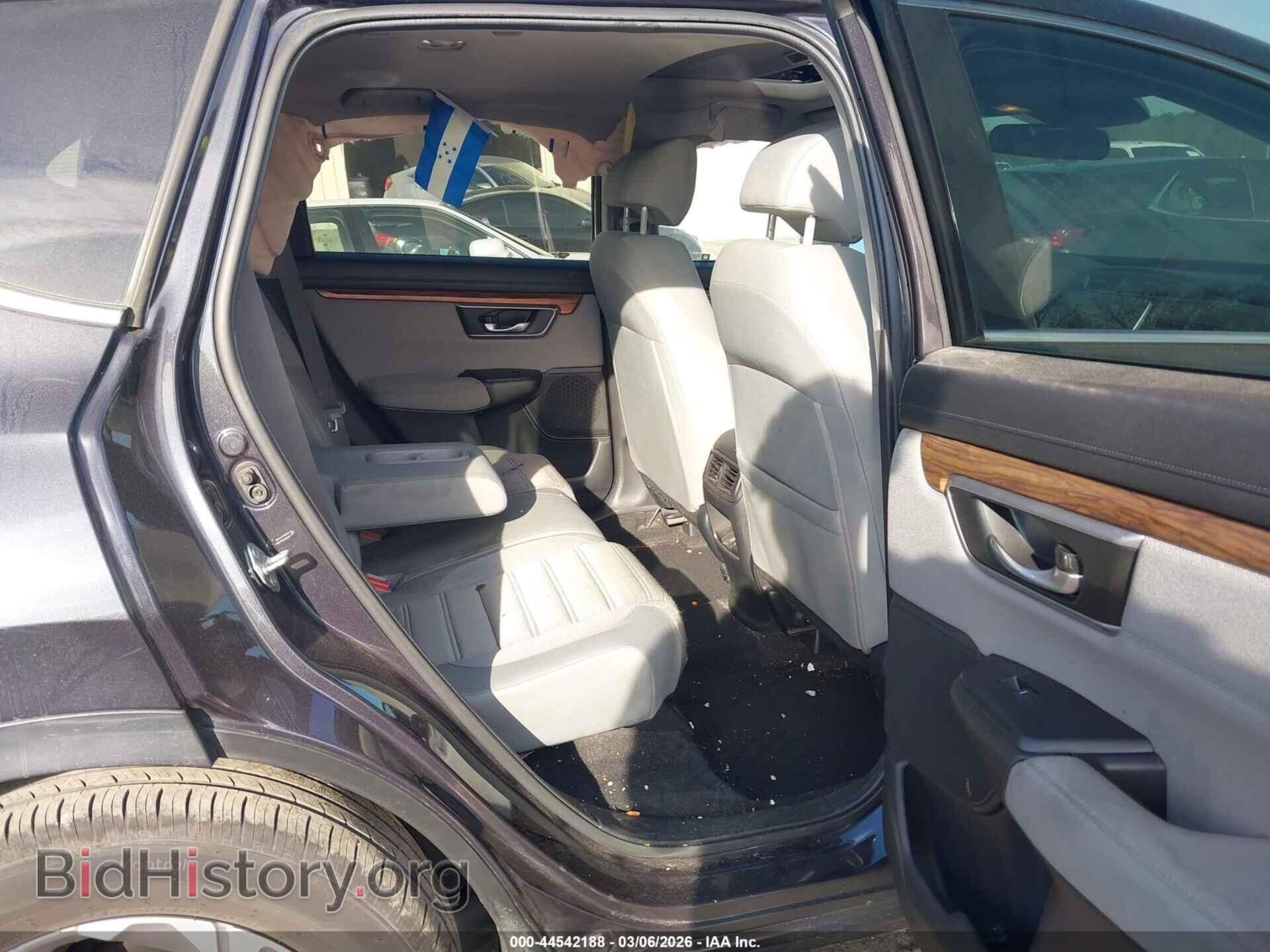 2017 HONDA CR-V - VIN: 7FARW1H55HE026218 - Фото 8
