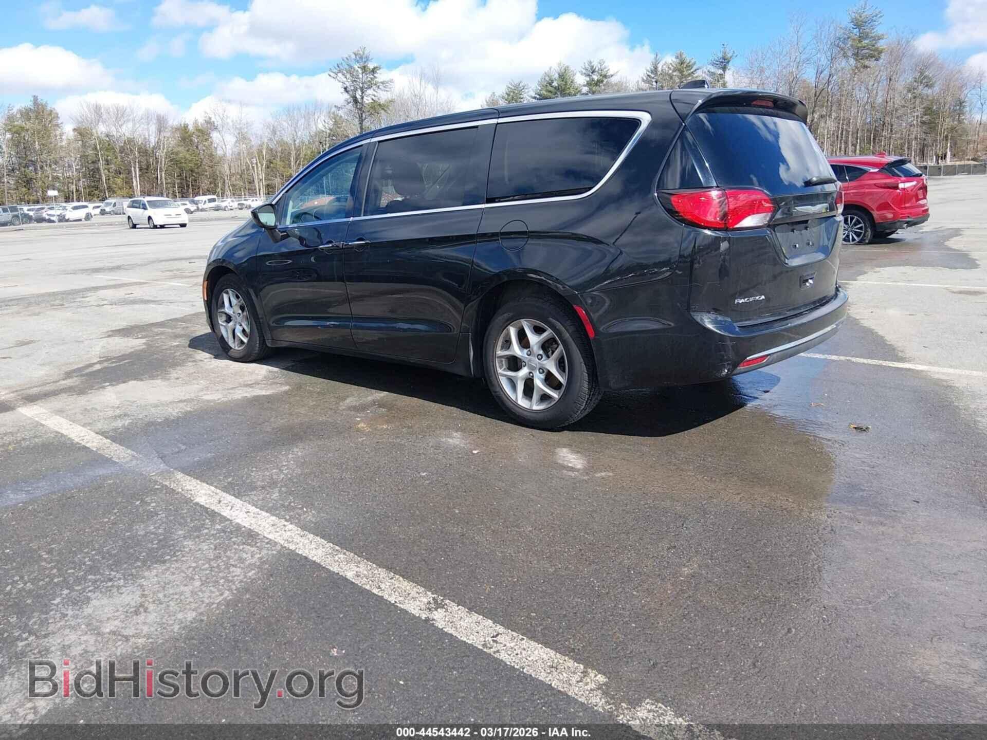 2017 CHRYSLER PACIFICA - VIN: 2C4RC1BG5HR816735 - Photo 3