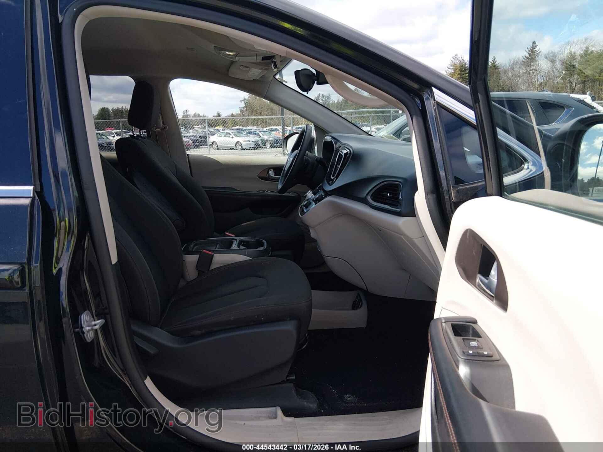 2017 CHRYSLER PACIFICA - VIN: 2C4RC1BG5HR816735 - Photo 5