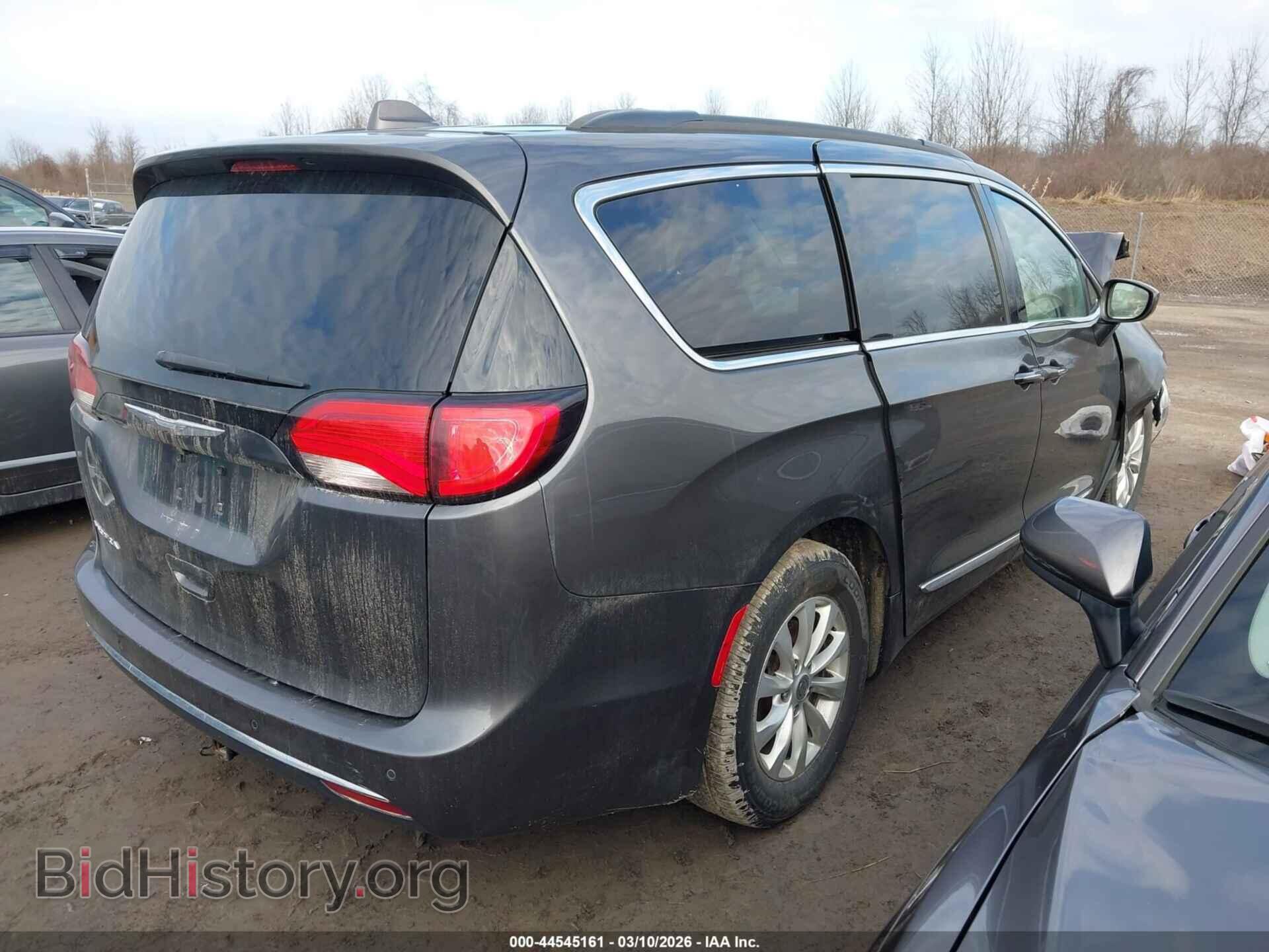 2017 CHRYSLER PACIFICA - VIN: 2C4RC1BG1HR571965 - Фото 4