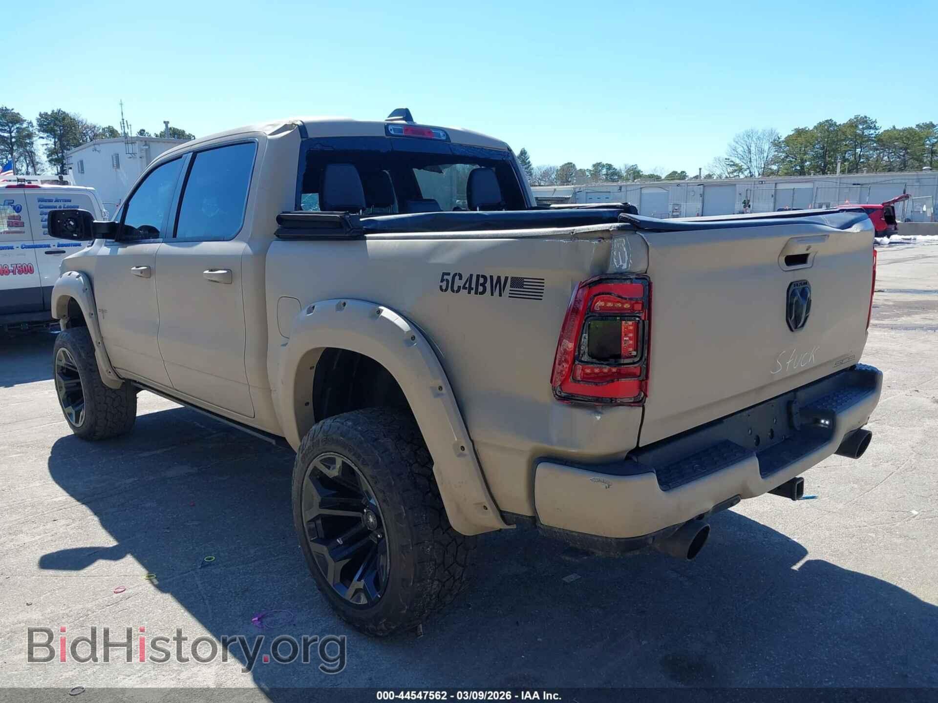 2021 RAM 1500 - VIN: 1C6SRFFT8MN530901 - Фото 3