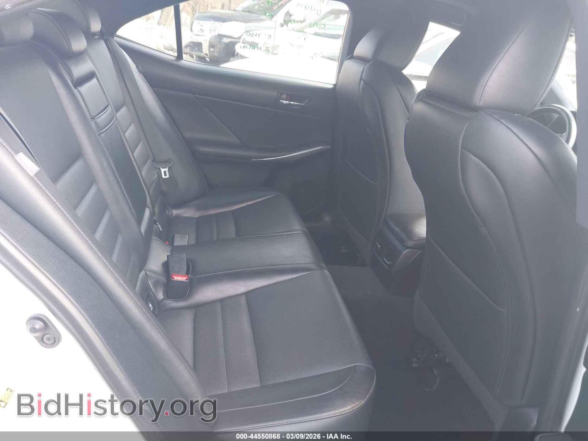 2016 LEXUS IS 200T - VIN: JTHBA1D26G5011720 - Фото 8