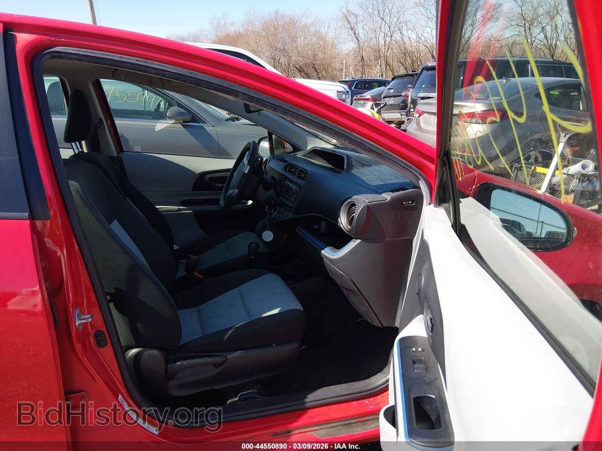 2013 TOYOTA PRIUS C - VIN: JTDKDTB37D1548499 - Фото 5