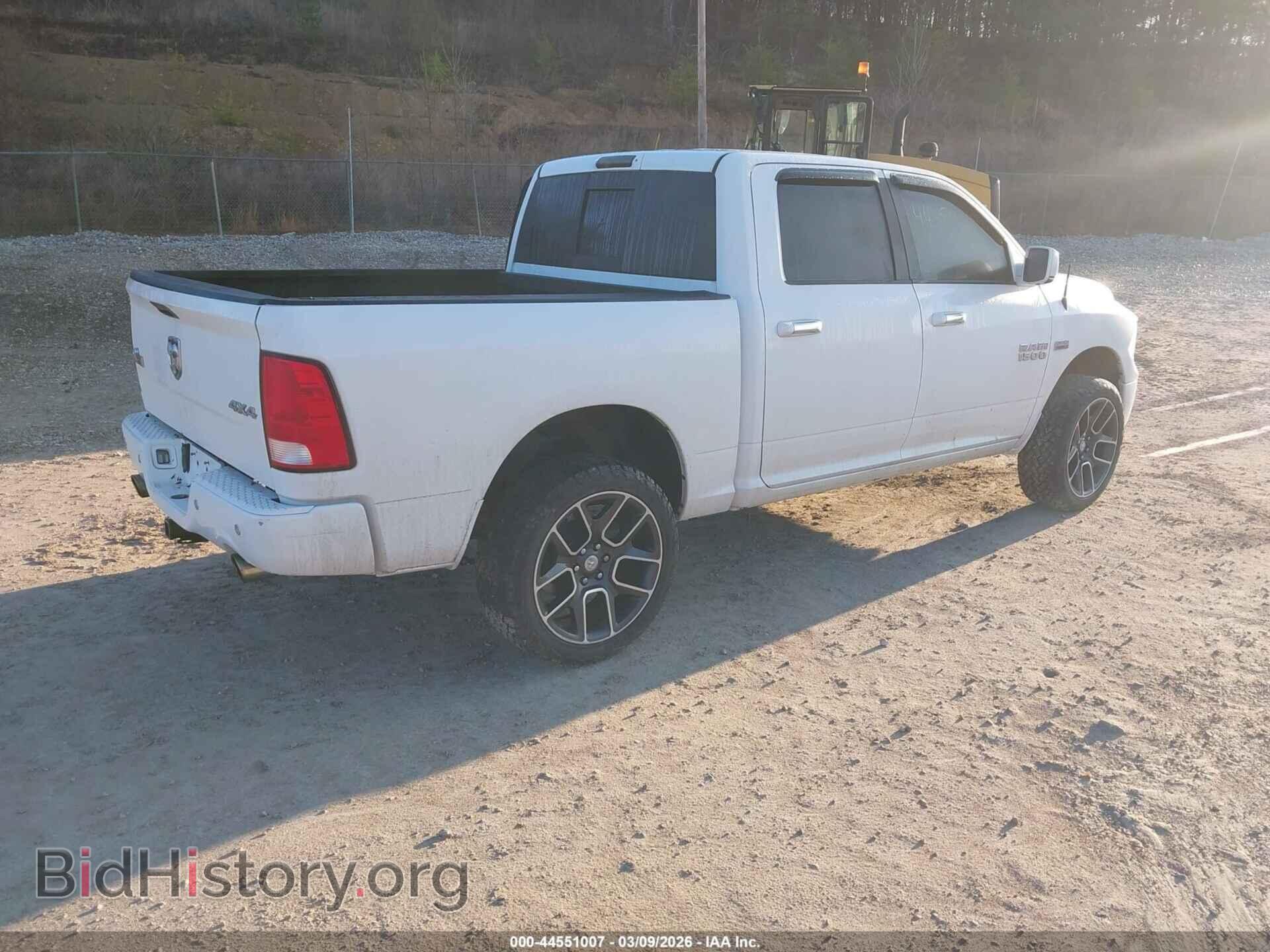 2016 RAM 1500 - VIN: 3C6RR7LT7GG331795 - Фото 4