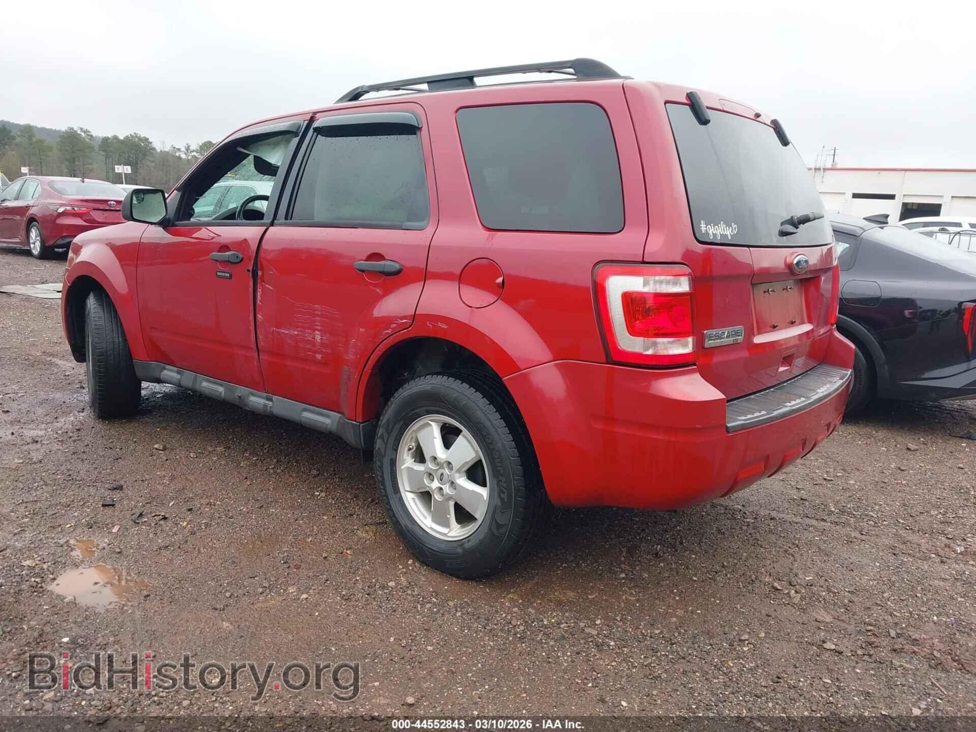2011 FORD ESCAPE - VIN: 1FMCU0D72BKB43768 - Фото 3